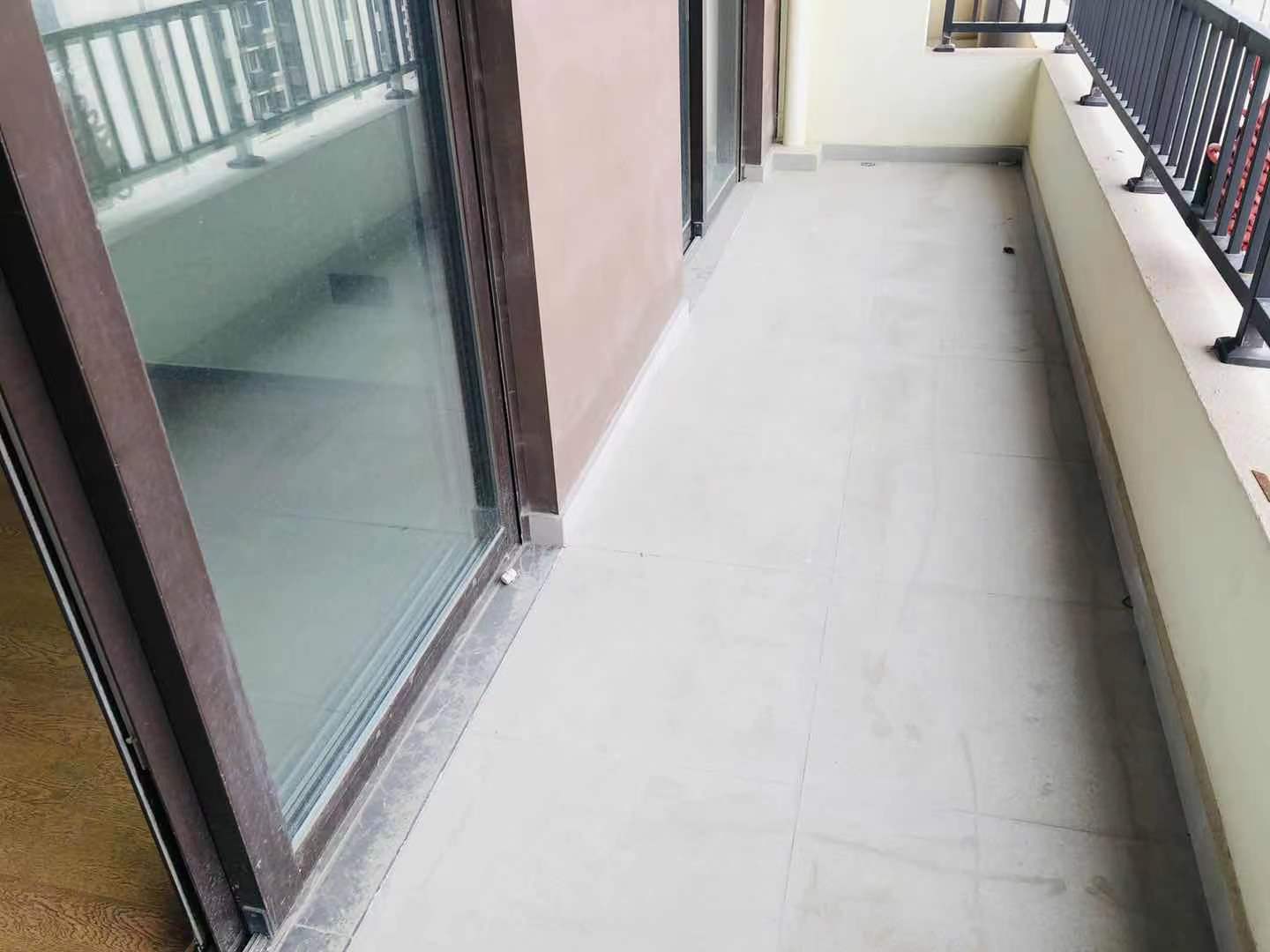 春风南岸西园 2室1厅1卫 97m&sup2;