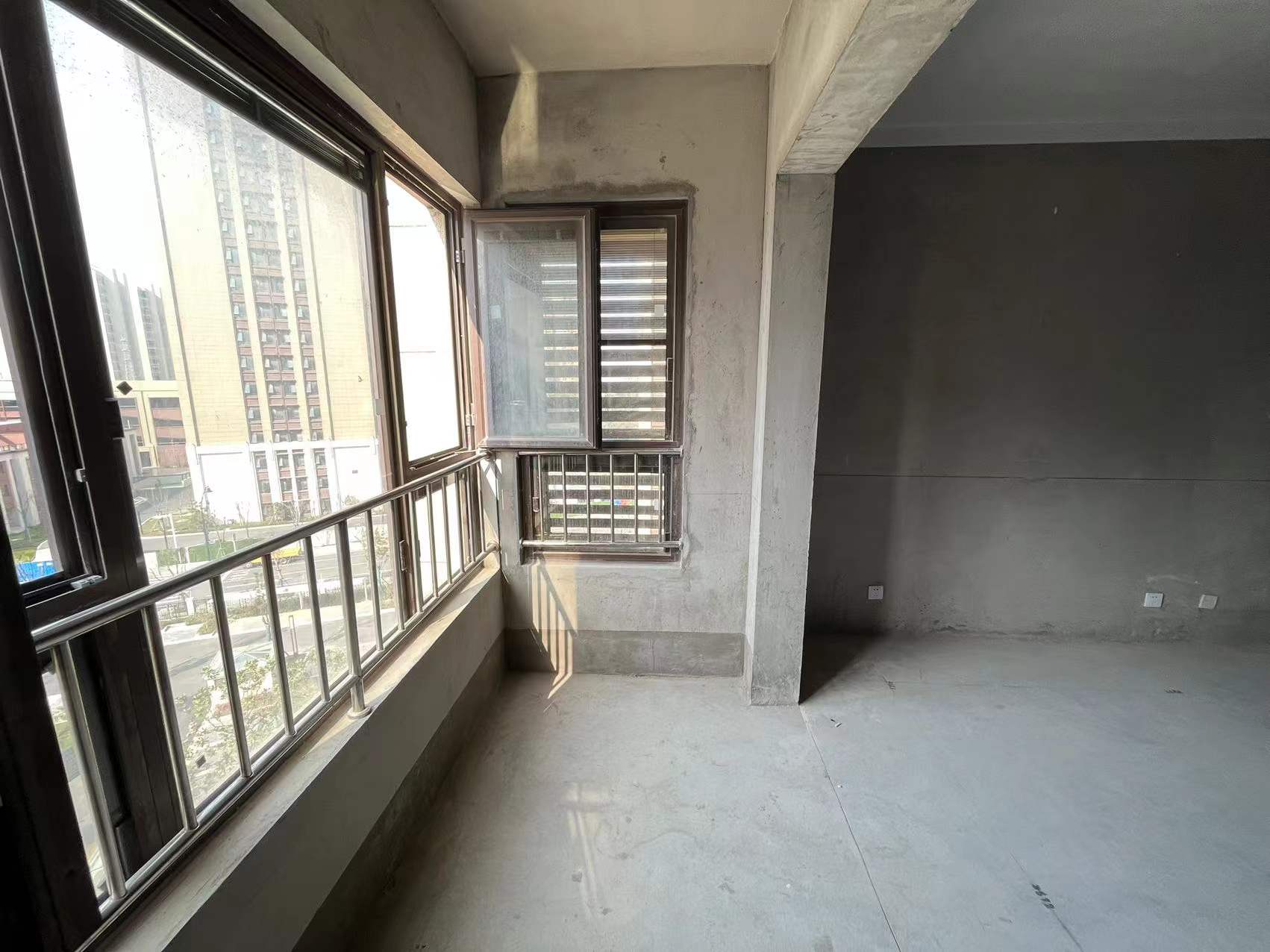 中兴兰溪荟 3室2厅1卫 102m&sup2;