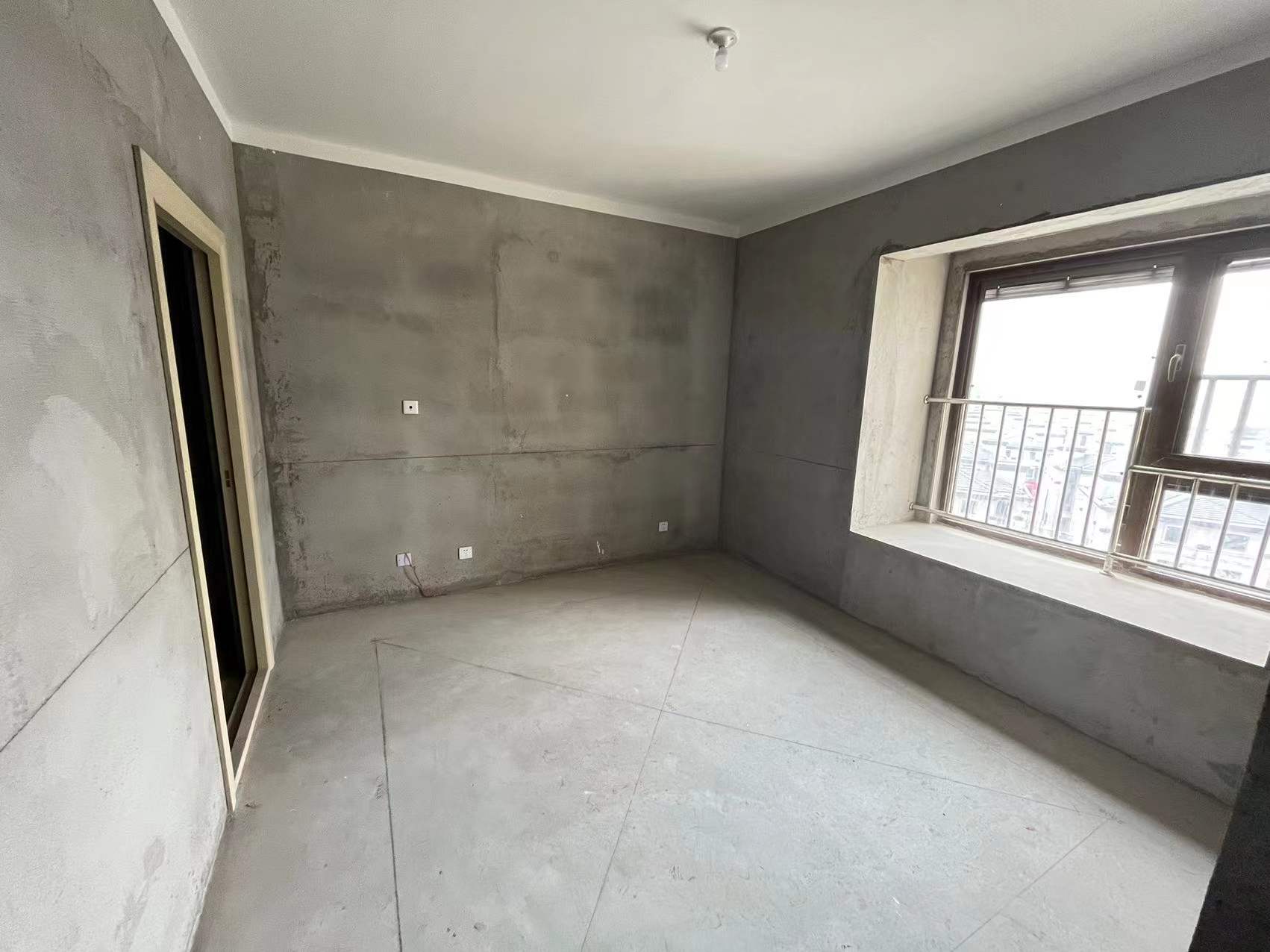 中兴兰溪荟 3室2厅1卫 102m&sup2;