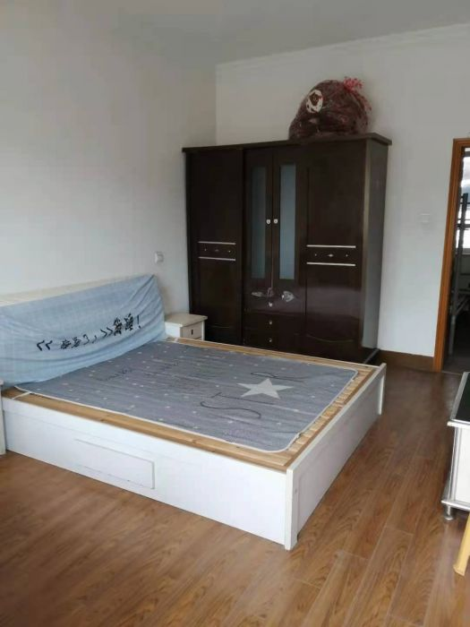 城南二村 1室1厅1卫 45m&sup2;