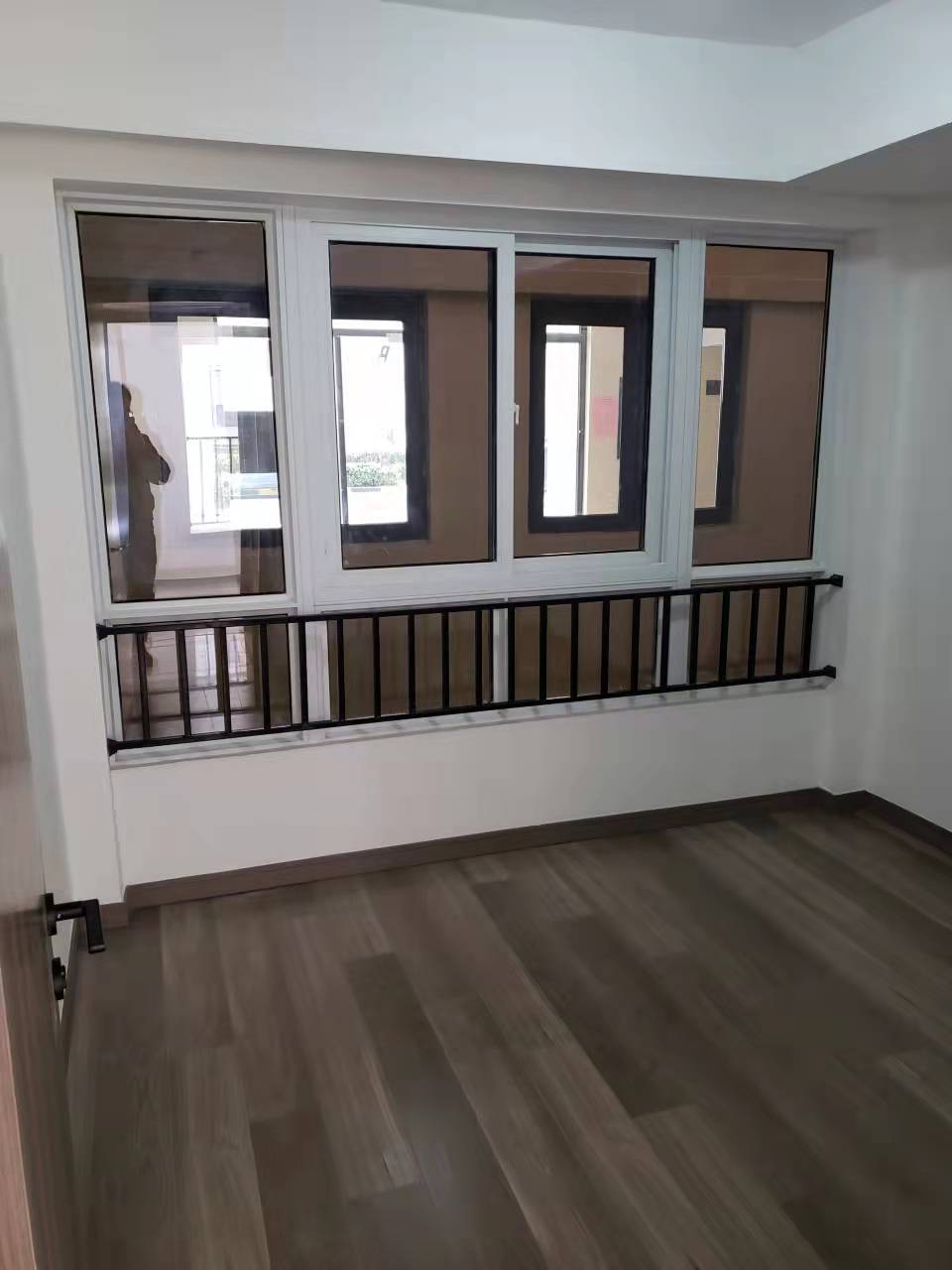 世茂云锦 3室2厅1卫 90m&sup2;