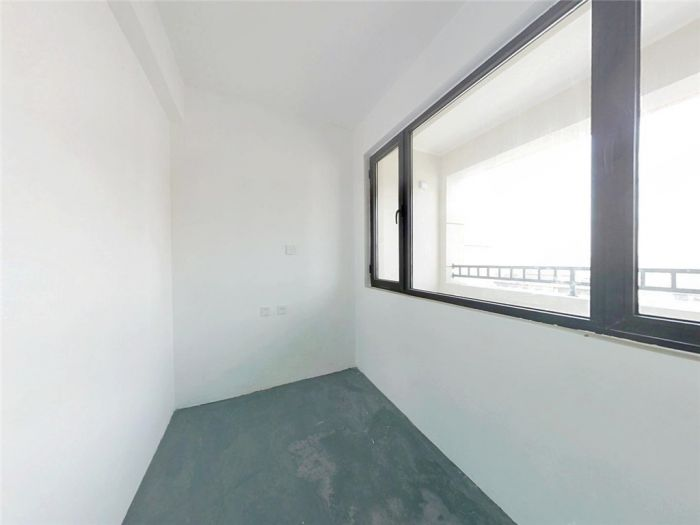 红星天铂 3室2厅2卫 128m&sup2;
