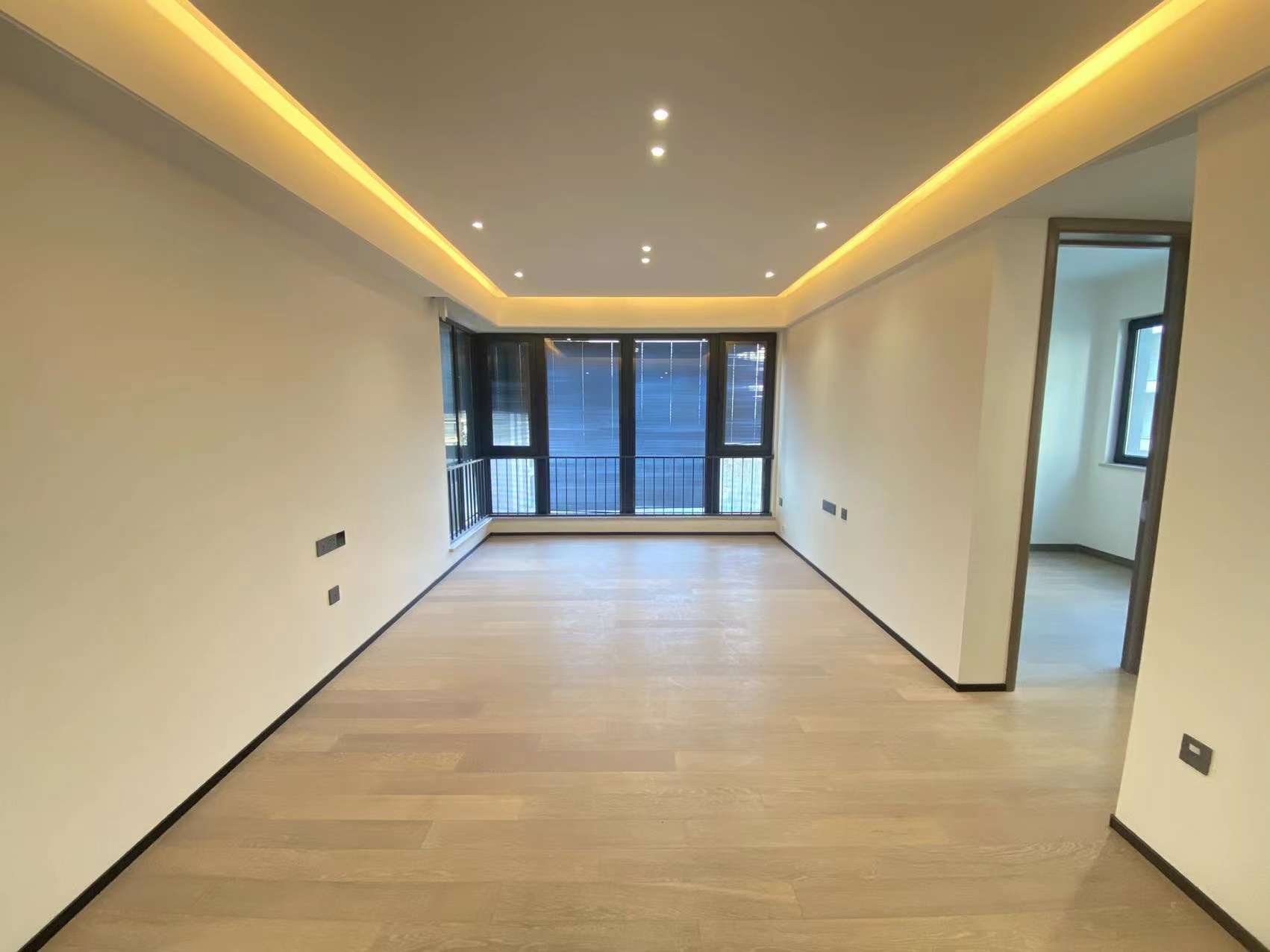 万科翡翠公园 3室2厅2卫 116m&sup2;