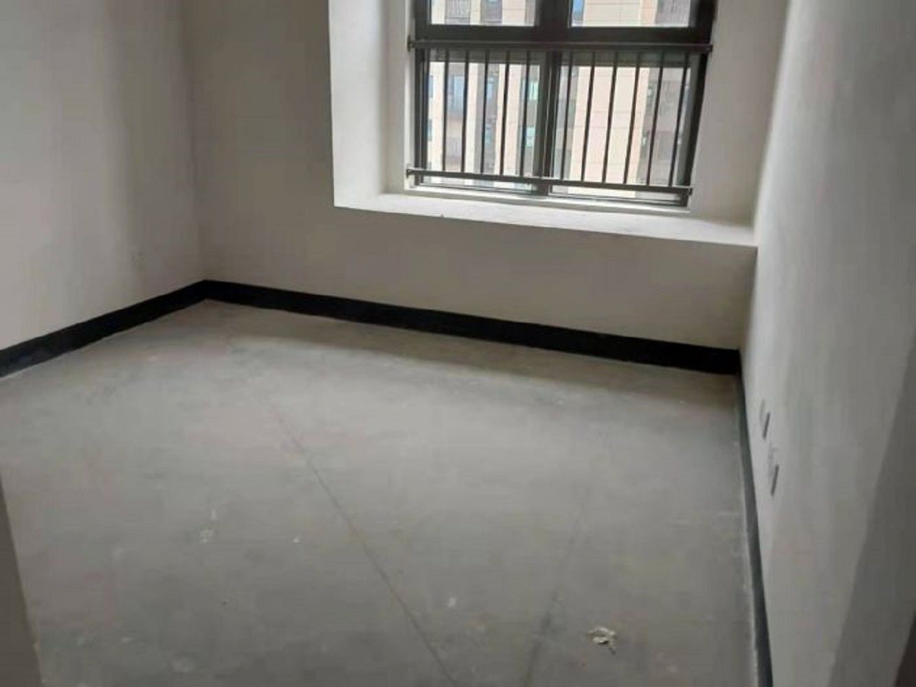 景瑞望府 5室2厅1卫 195.00m&sup2;