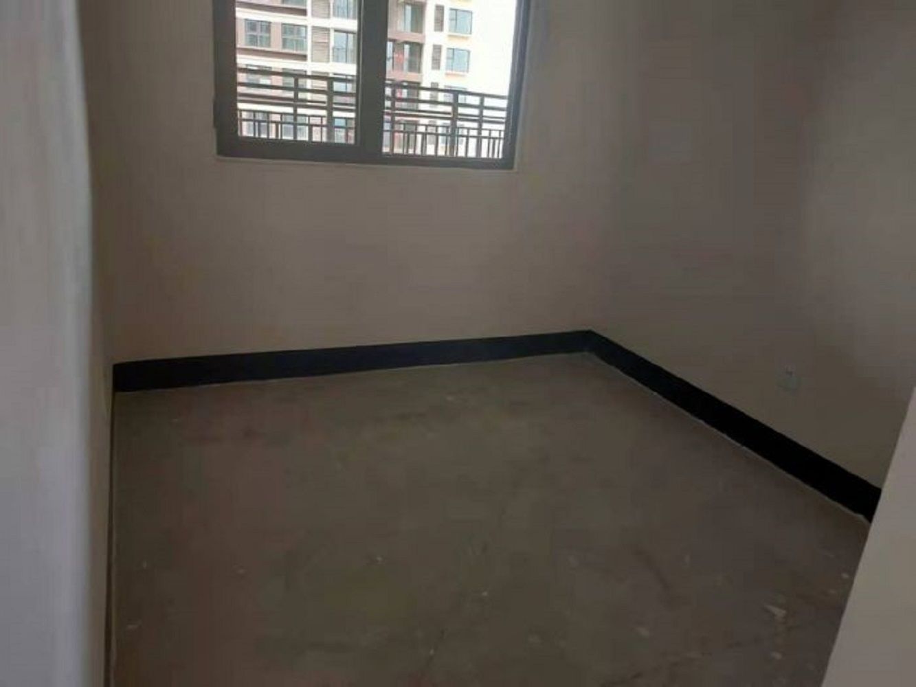 景瑞望府 5室2厅1卫 195.00m&sup2;