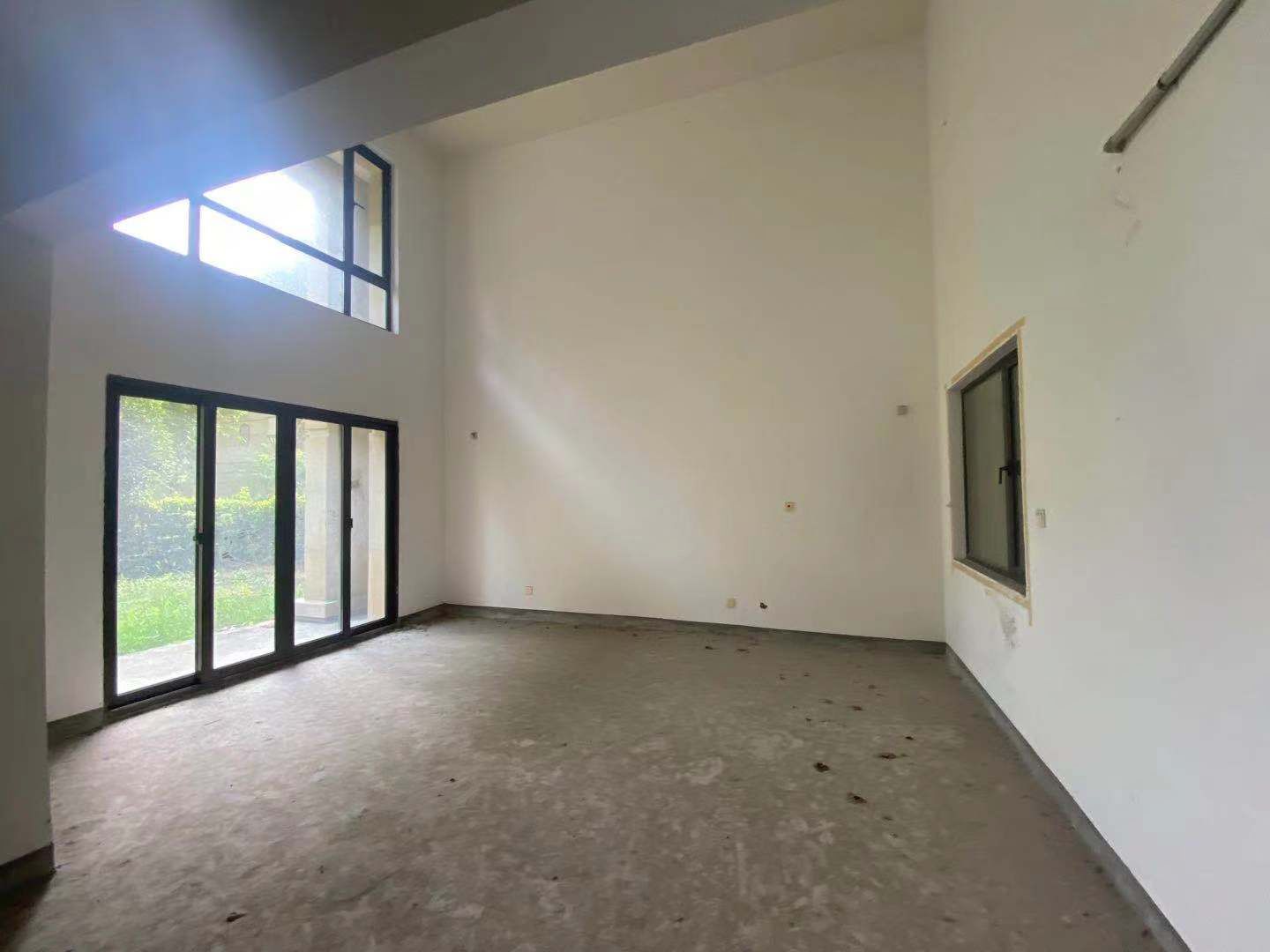 景瑞望府 5室2厅1卫 195.00m&sup2;