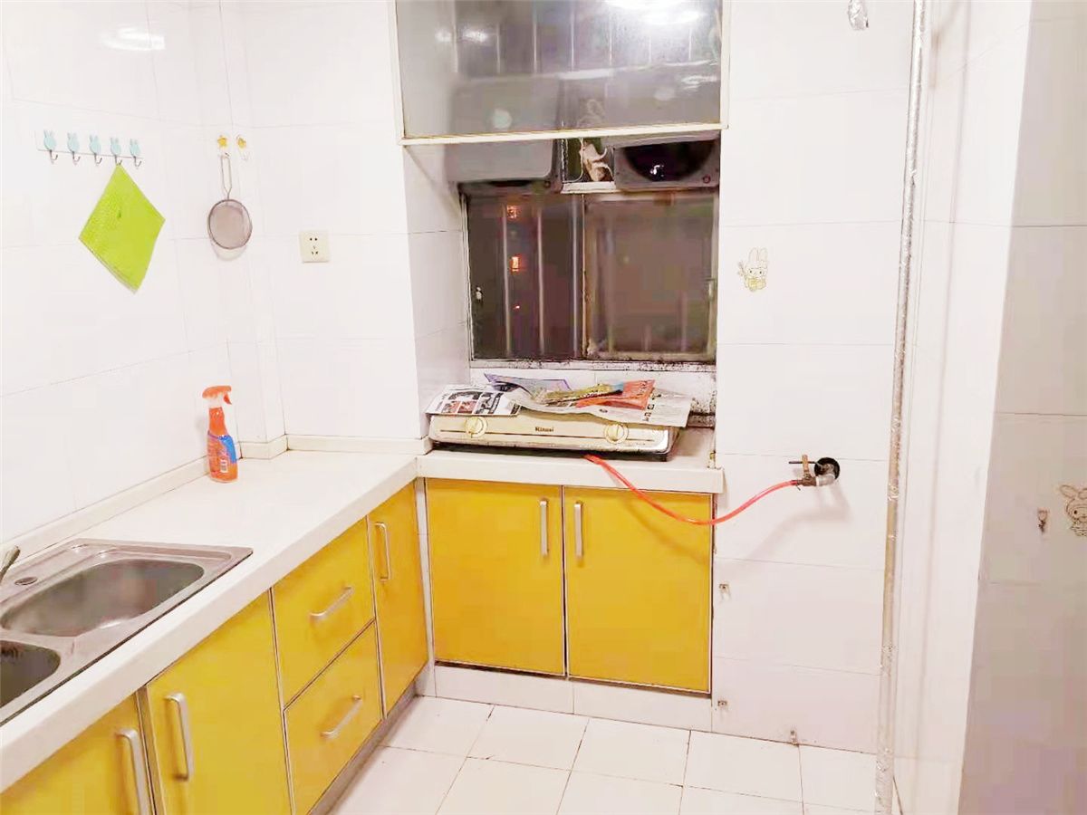 姚港路8号 2室1厅1卫 64m&sup2;