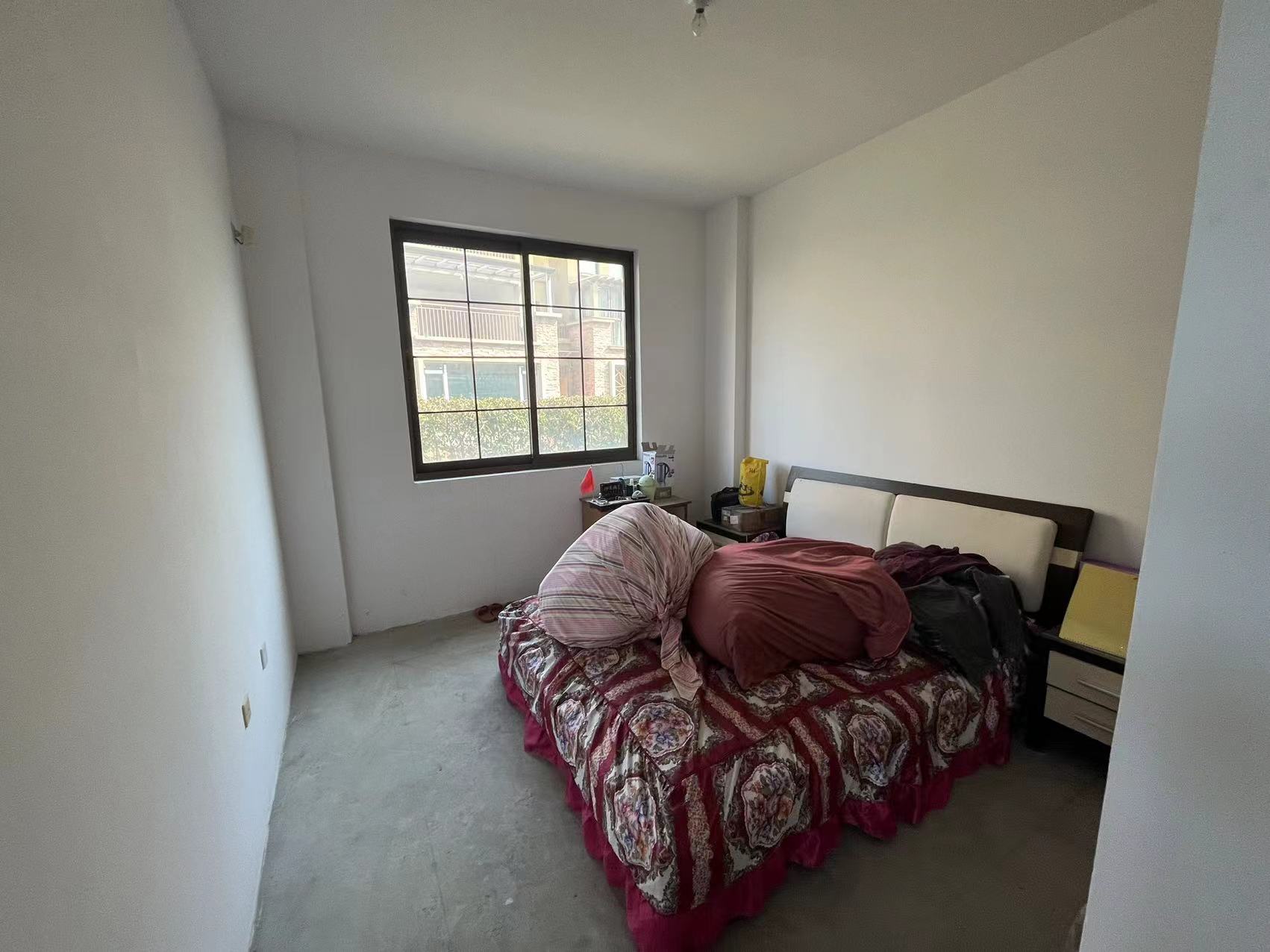 万科有湖（翡翠心湖） 5室3厅3卫 305.00m&sup2;