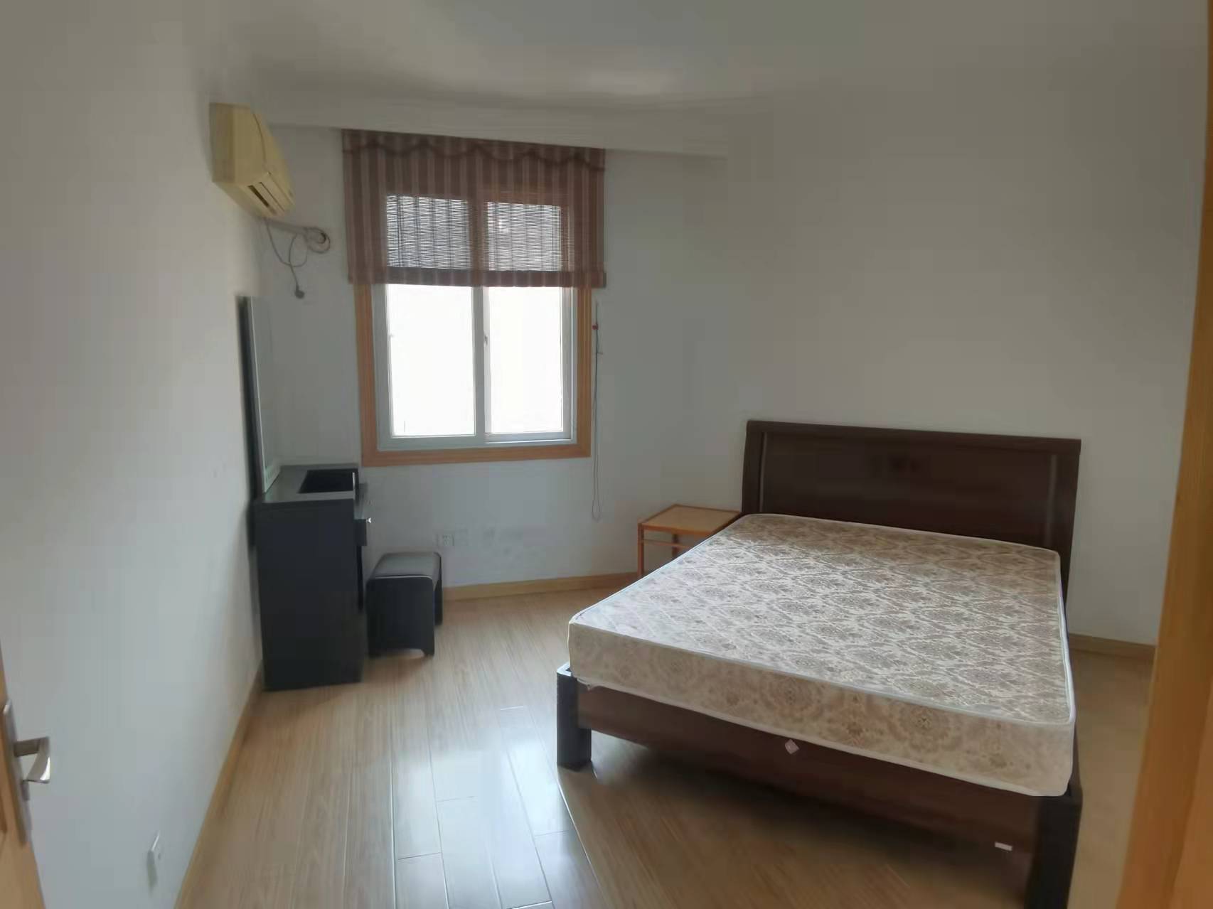 中远小区 2室1厅1卫 70m&sup2;
