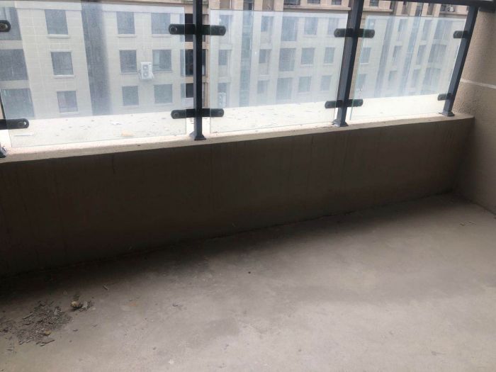 罗福宫 2室1厅1卫 97m&sup2;