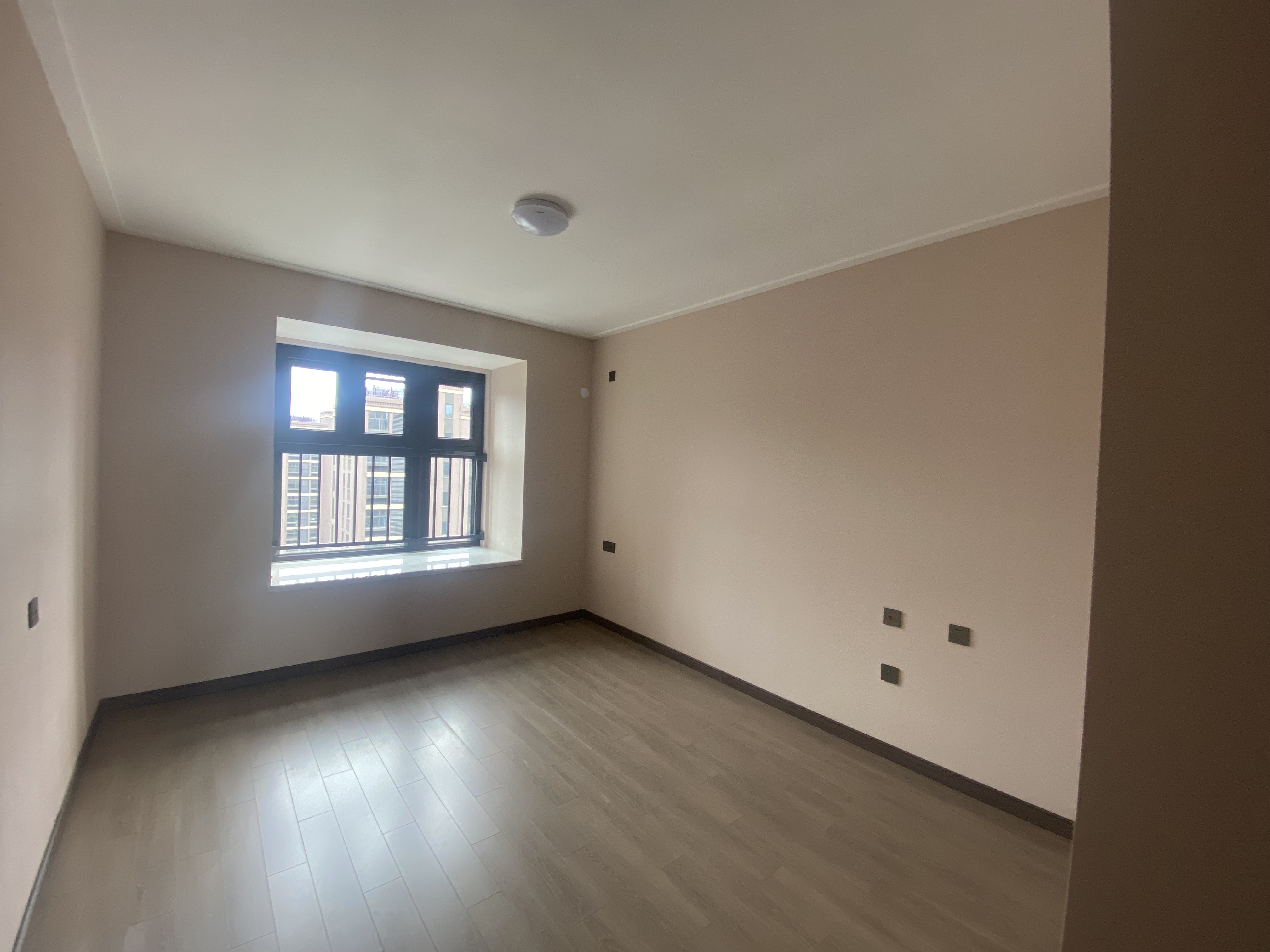 海上传奇 3室2厅1卫 110m&sup2;