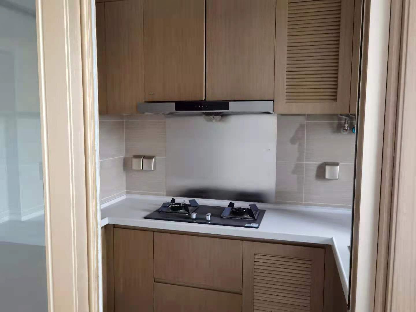 珑府 4室2厅2卫 143m&sup2;