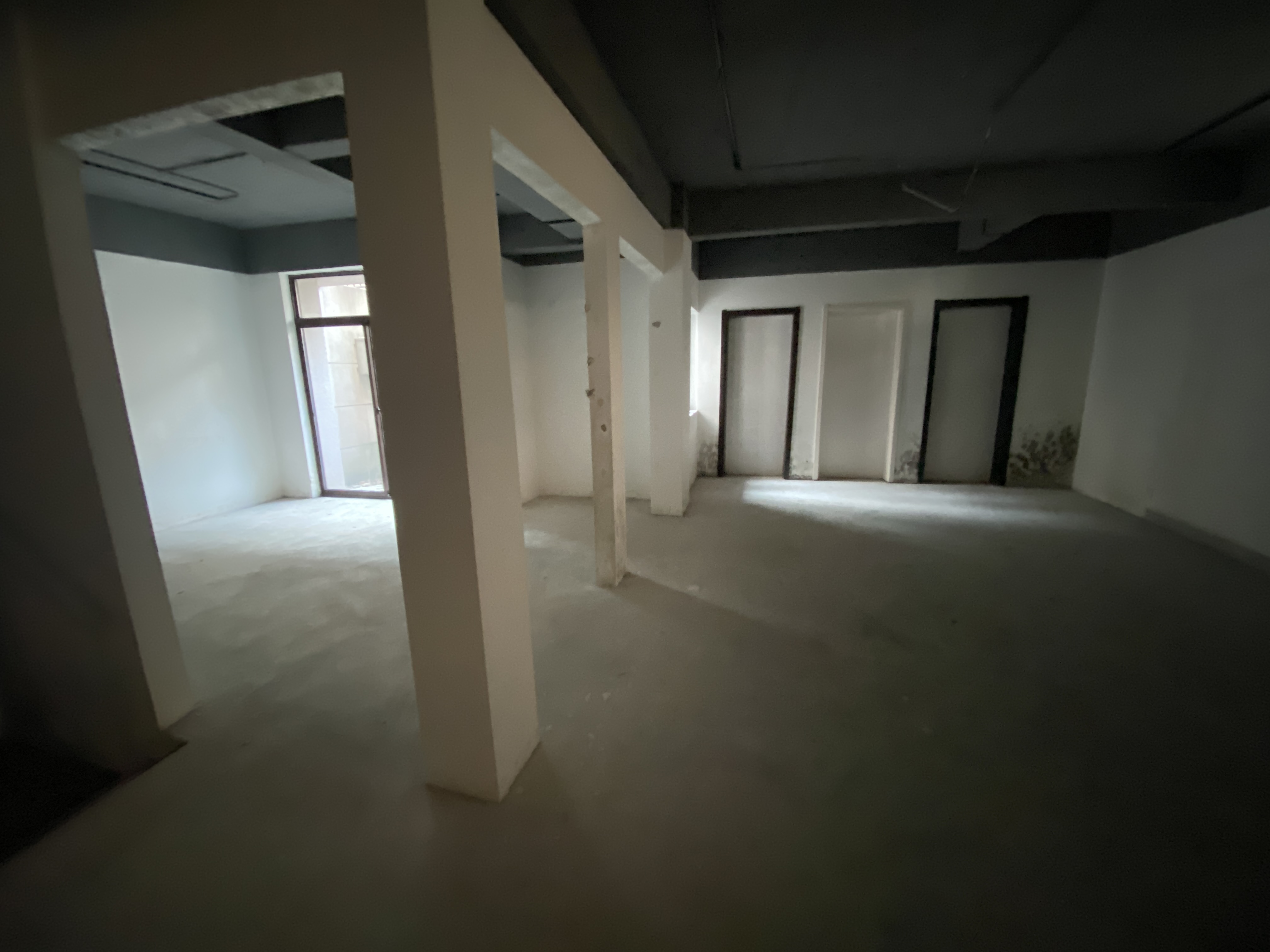 碧桂园(南通经济技术开发区) 4室2厅3卫 260m&sup2;