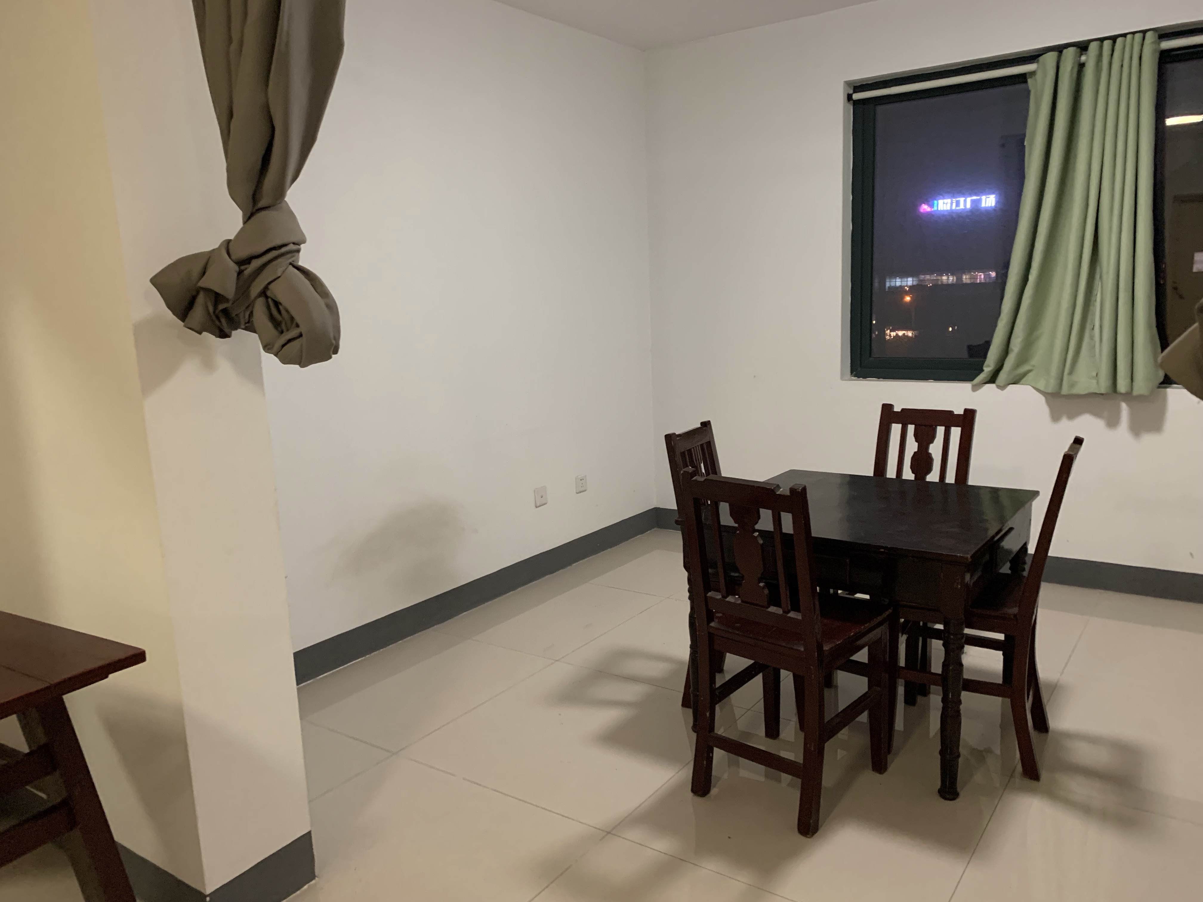 星宇花园 3室2厅1卫 125m&sup2;