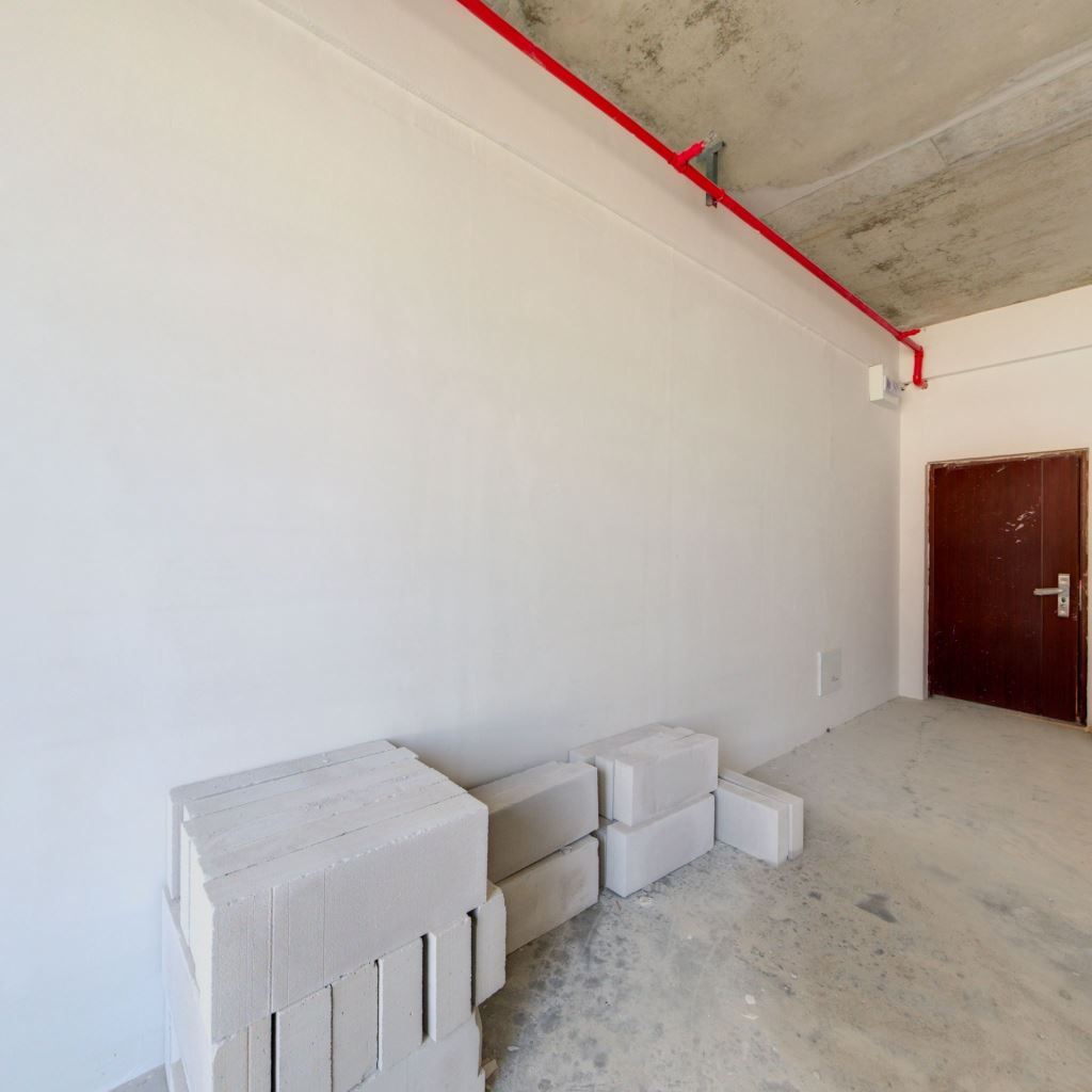 红星天铂 1室1厅0卫 50.00m&sup2;