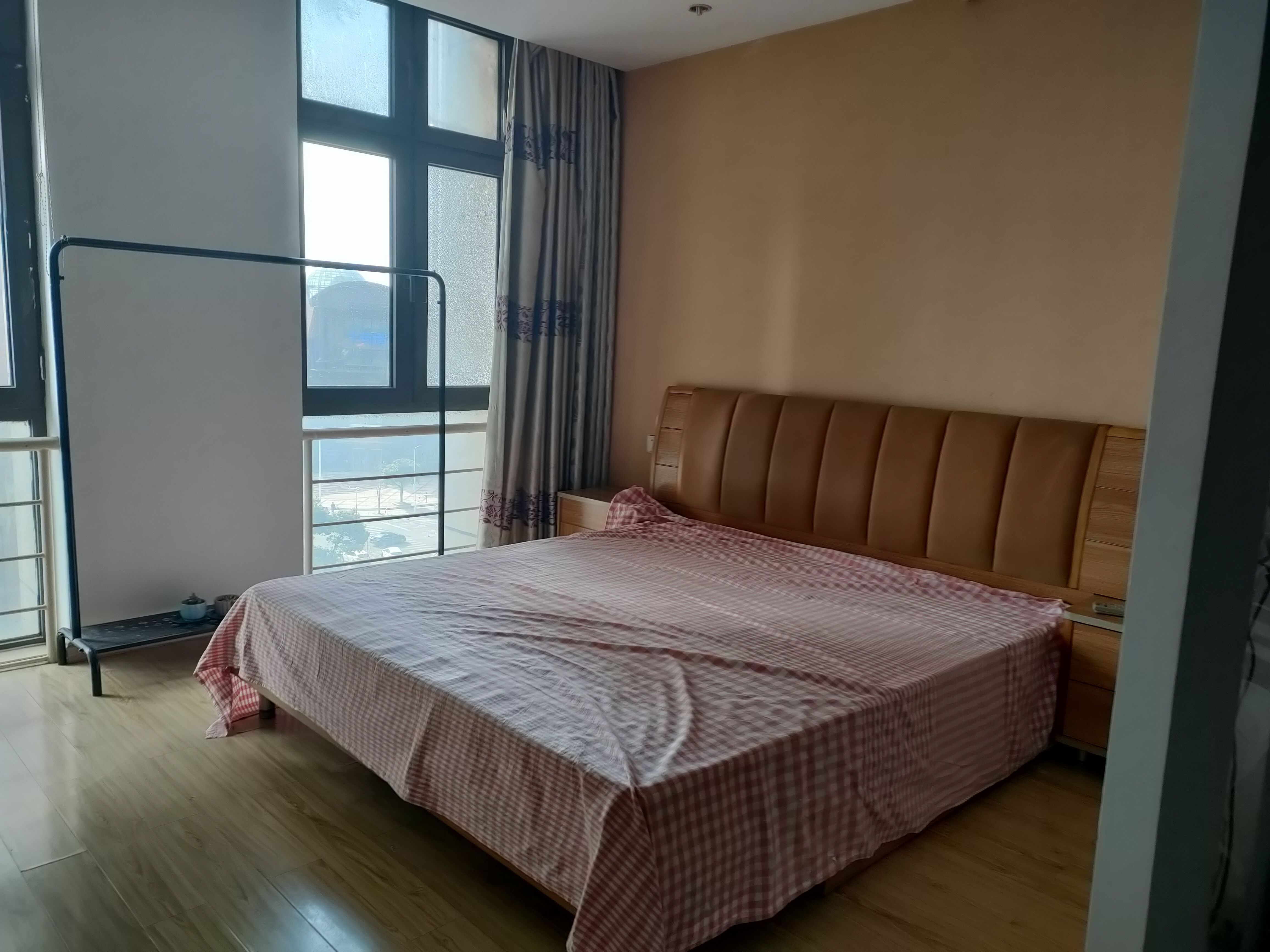 中南世纪城 1室1厅1卫 52m&sup2;
