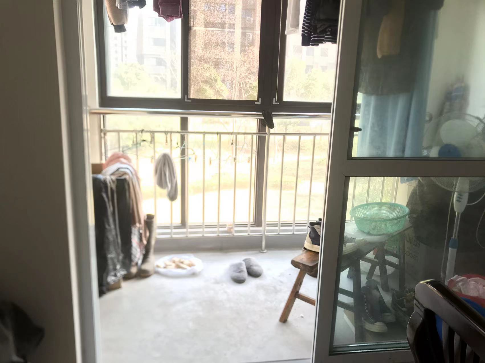 外滩花苑 2室1厅1卫 96m&sup2;