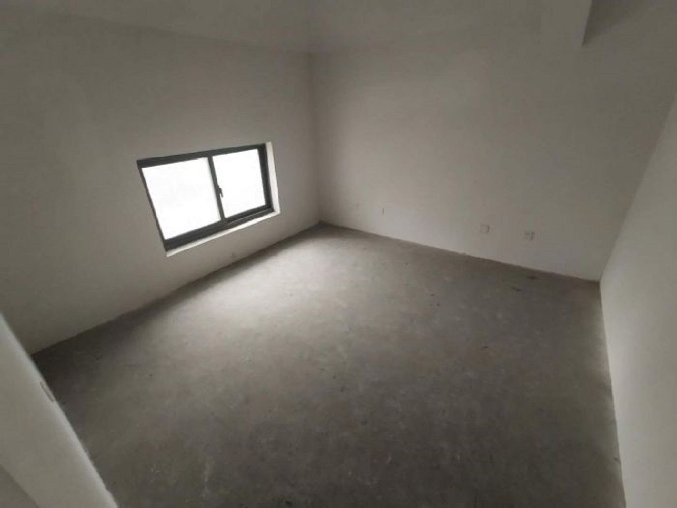 政务中心旁独栋毛坯别墅兆丰嘉园 316.20m²一附一中学区