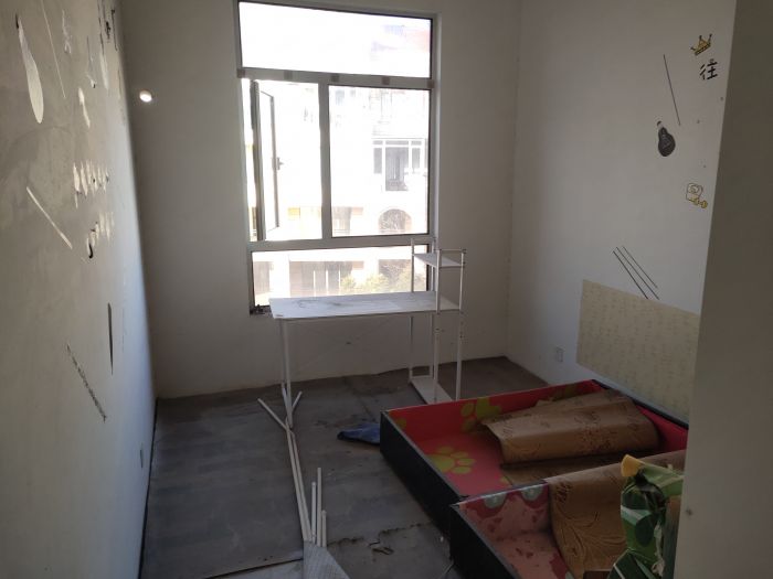 军山花园 5室2厅3卫 243m&sup2;