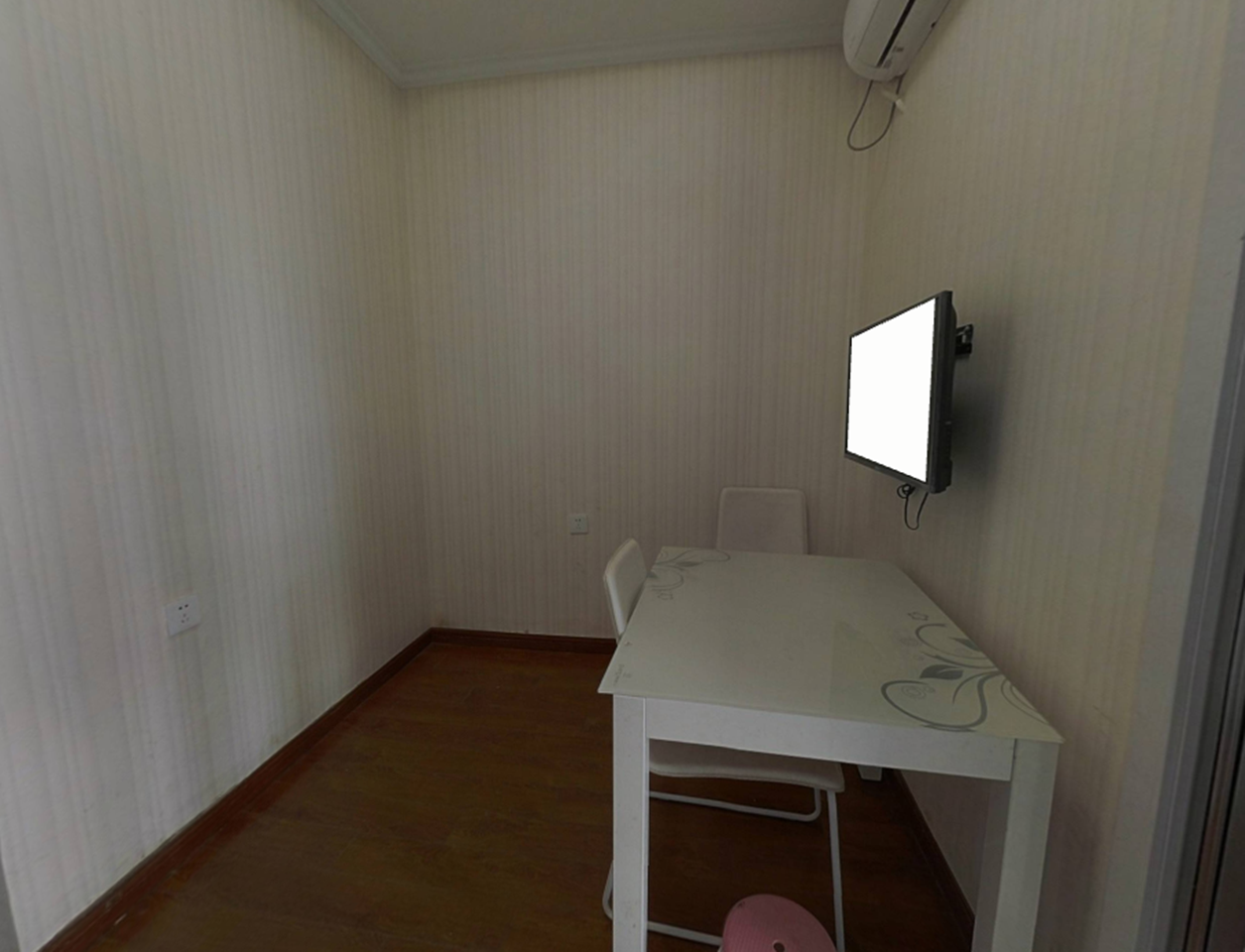 涌鑫八达通广场 2室1厅1卫 52m&sup2;