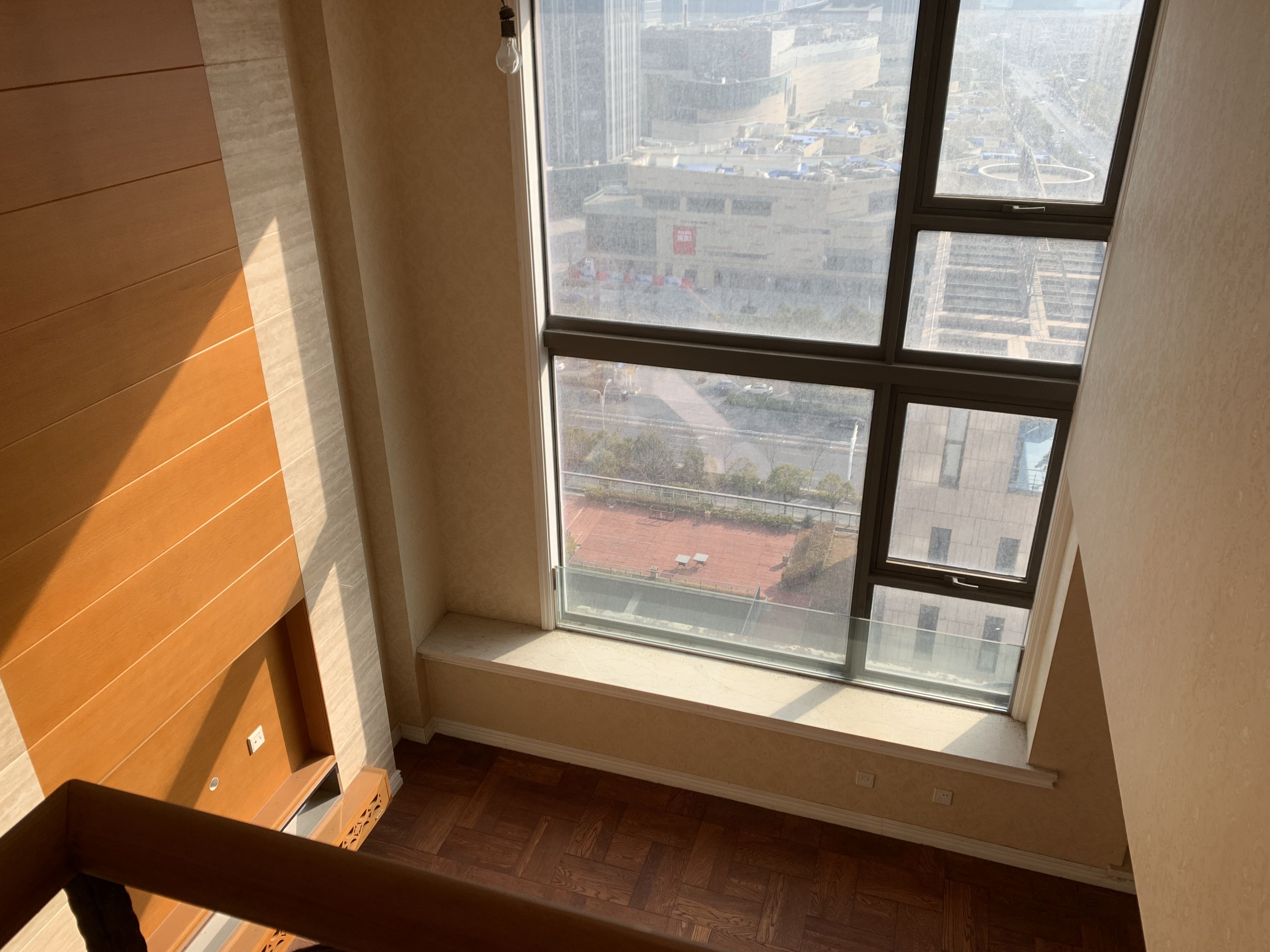 绿洲国际商务公馆C 1室1厅1卫 65m&sup2;