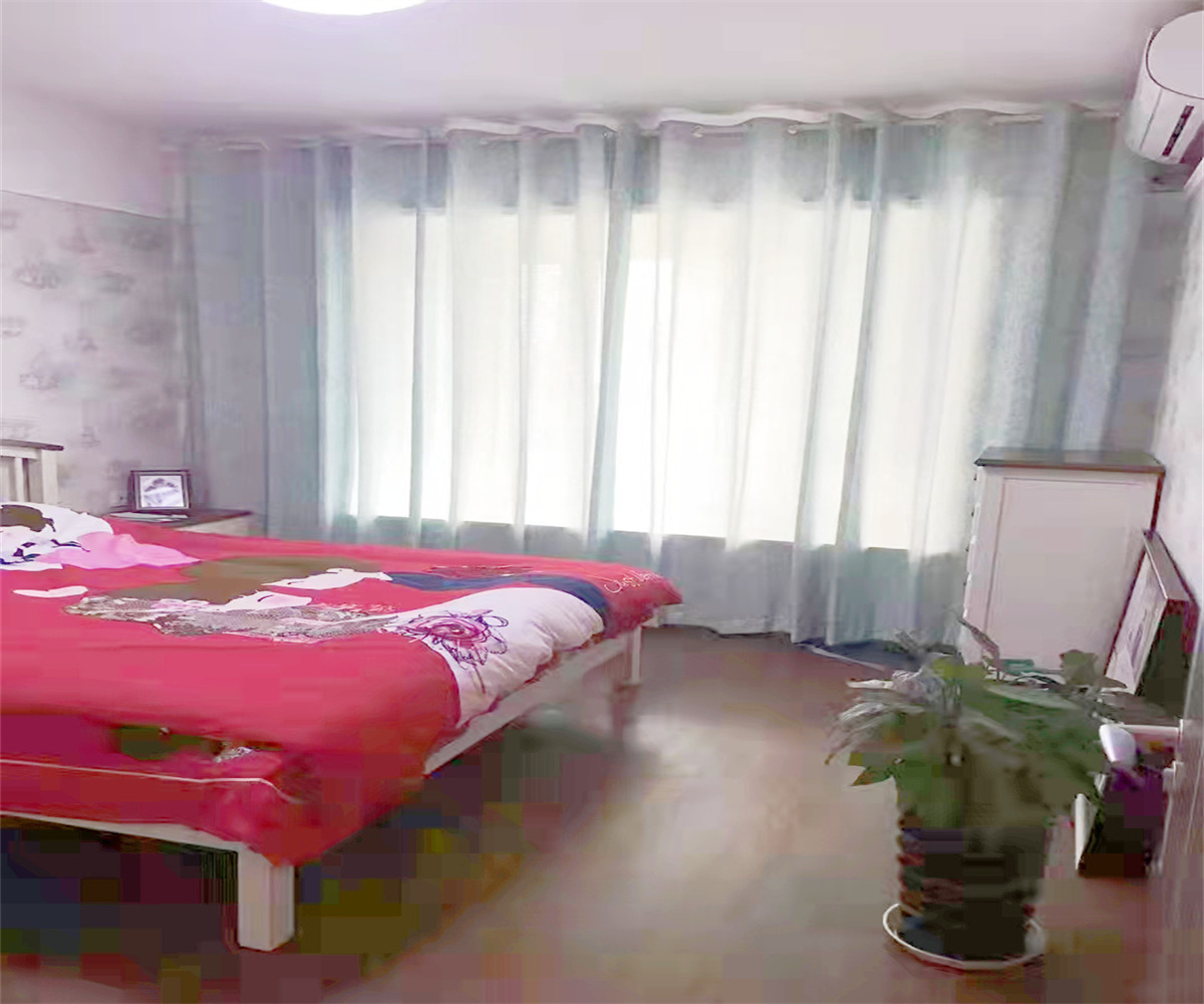 万科濠河传奇 3室1厅1卫 106.6m&sup2;
