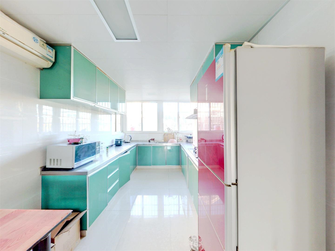 隆兴佳园 3室2厅1卫 136.09m&sup2;