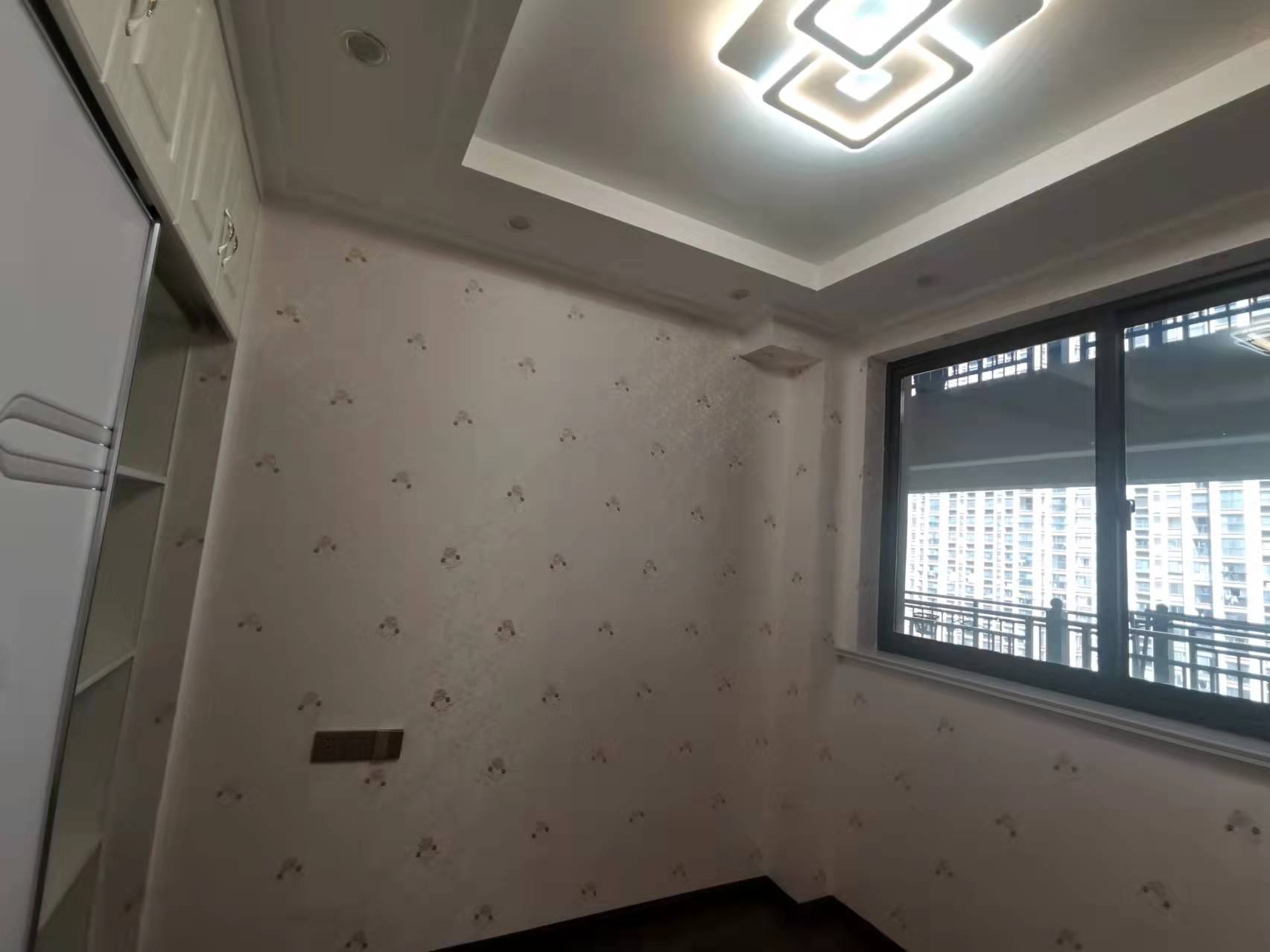 新城香溢紫郡 3室1厅1卫 89m&sup2;