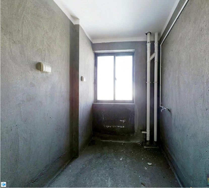 丁香花园 3室2厅2卫 141m&sup2;