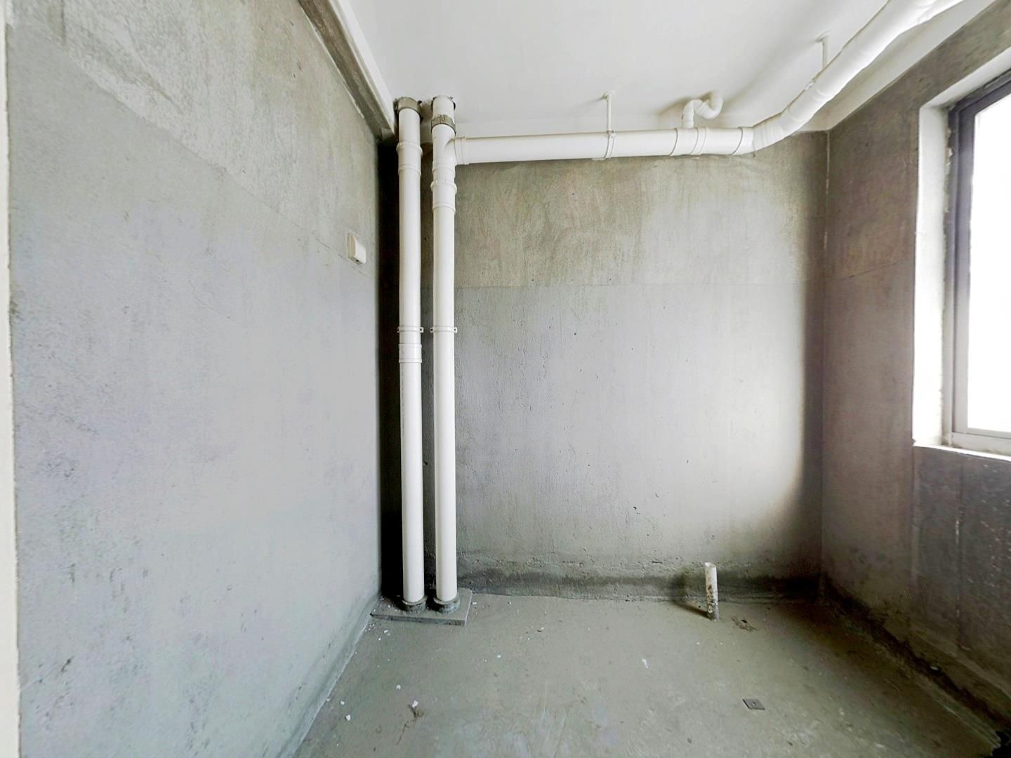 丁香花园 4室2厅2卫 140m&sup2;