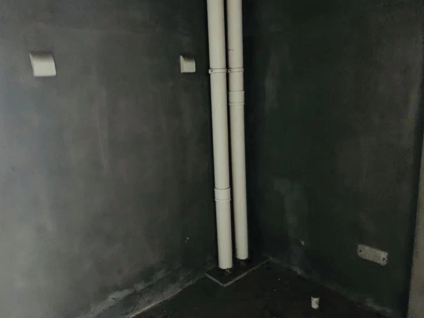 丁香花园 3室2厅1卫 140.6m&sup2;