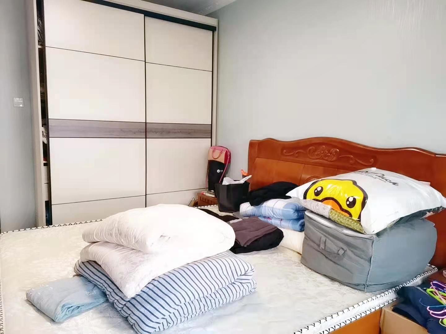 新开苑南区 2室2厅1卫 71.5m&sup2;