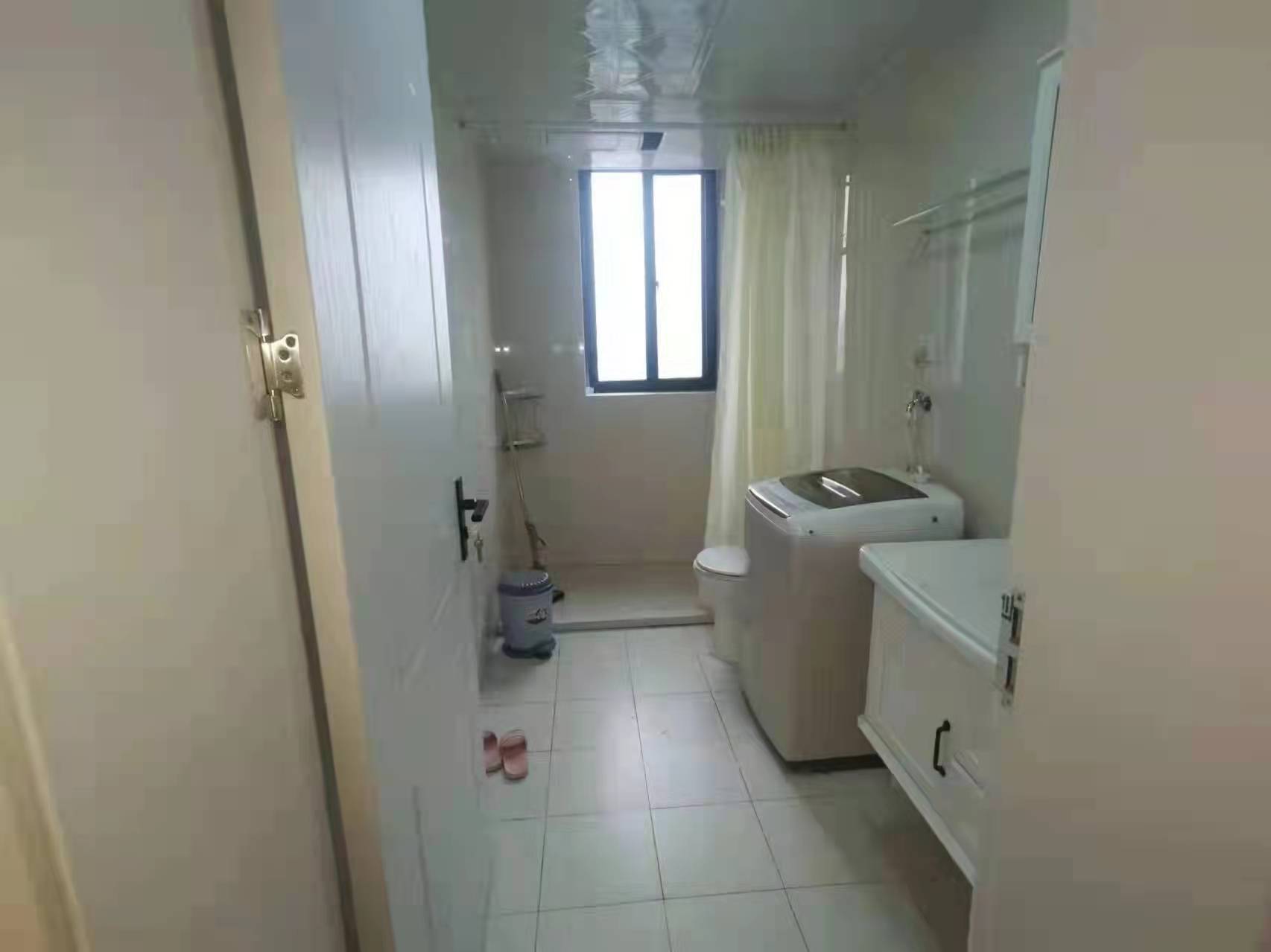 星嘉花园 2室2厅1卫 80m&sup2;