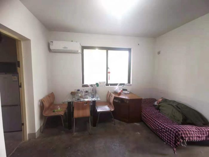 紫东南苑南区 1室1厅1卫 61.48m²