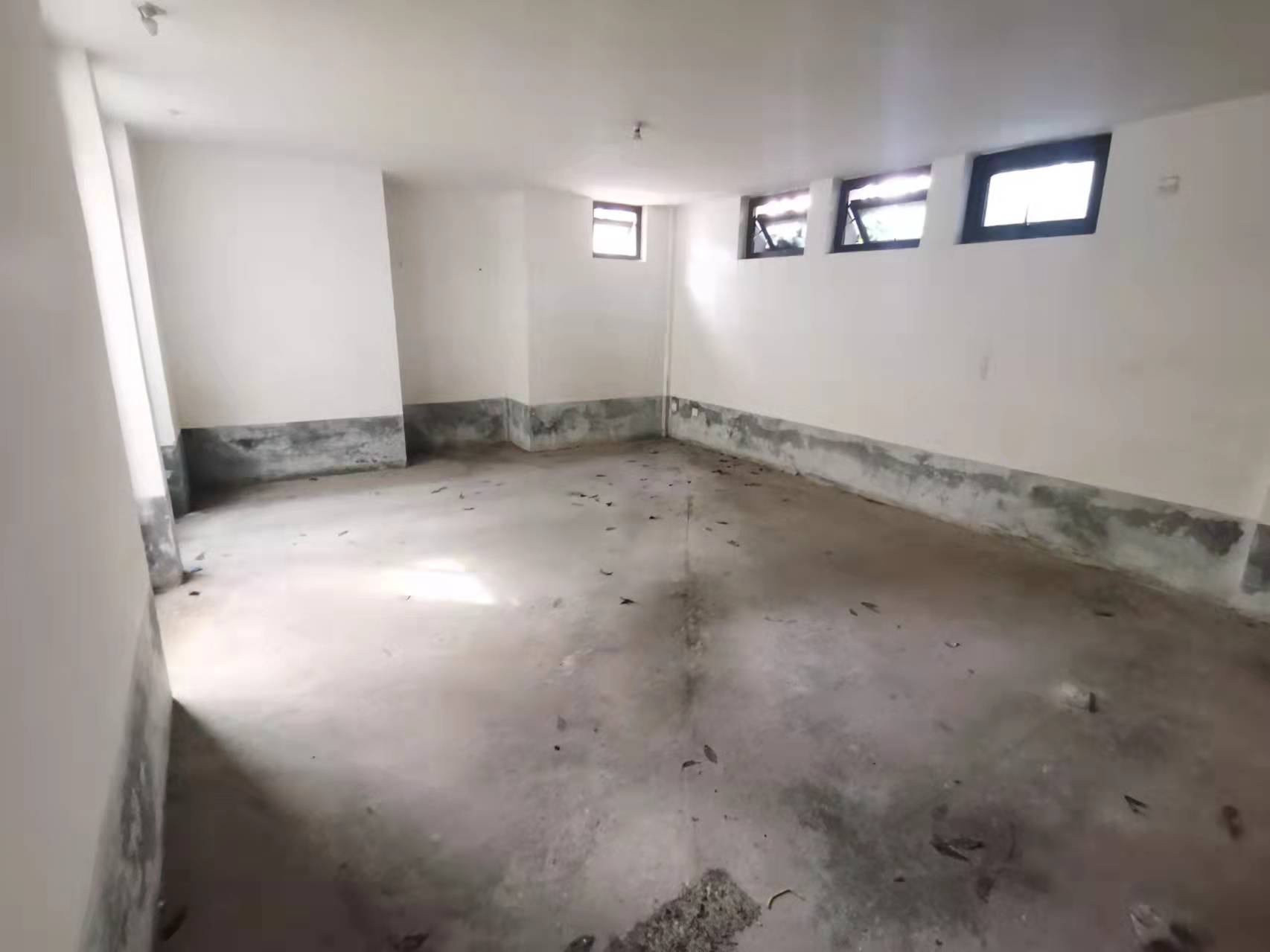 金河名人世家 4室3厅3卫 288.76m&sup2;