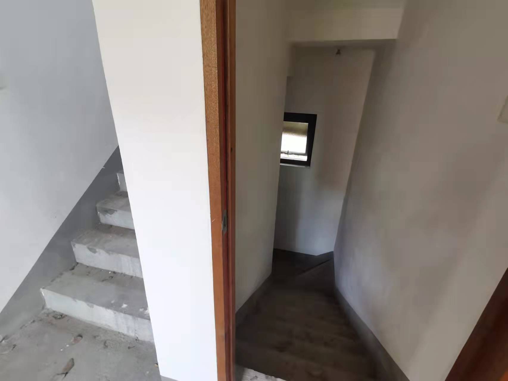 金河名人世家 4室3厅3卫 288.76m&sup2;