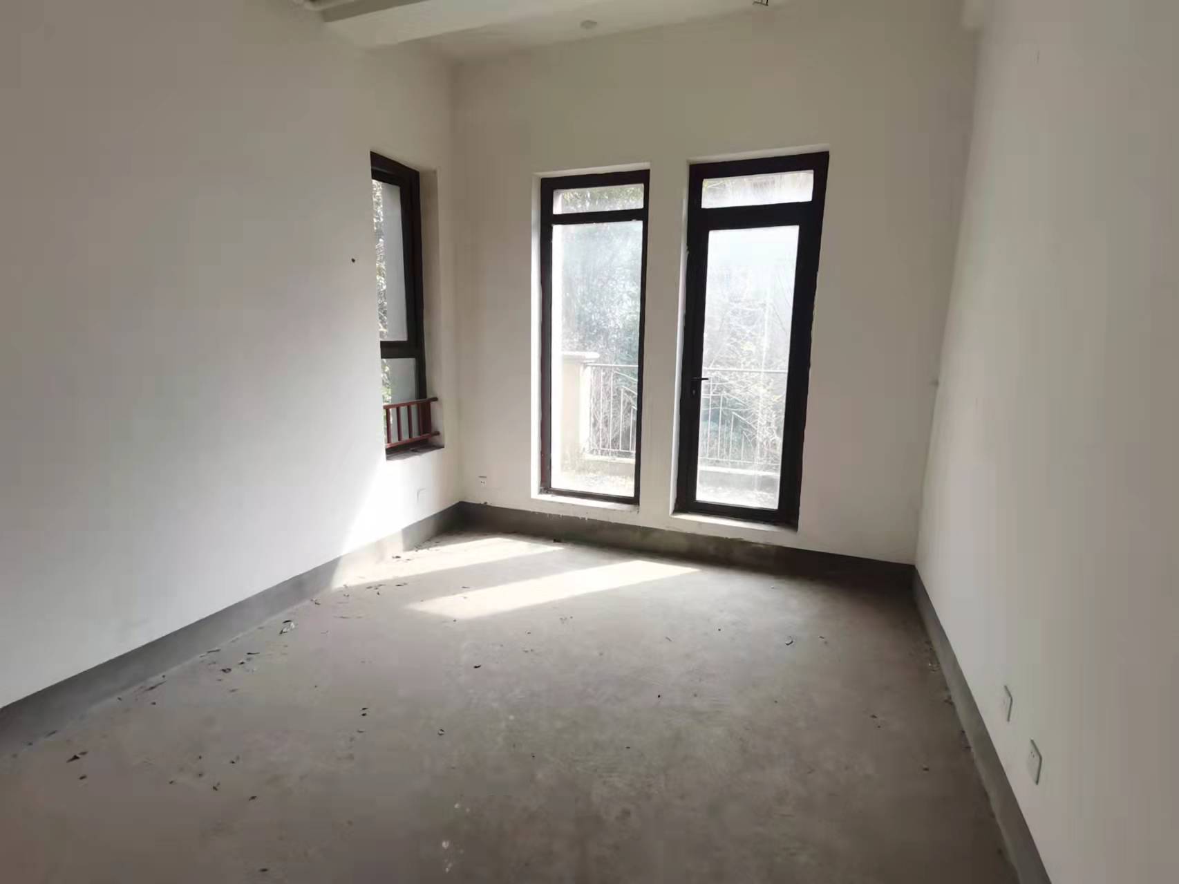 金河名人世家 4室3厅3卫 288.76m&sup2;