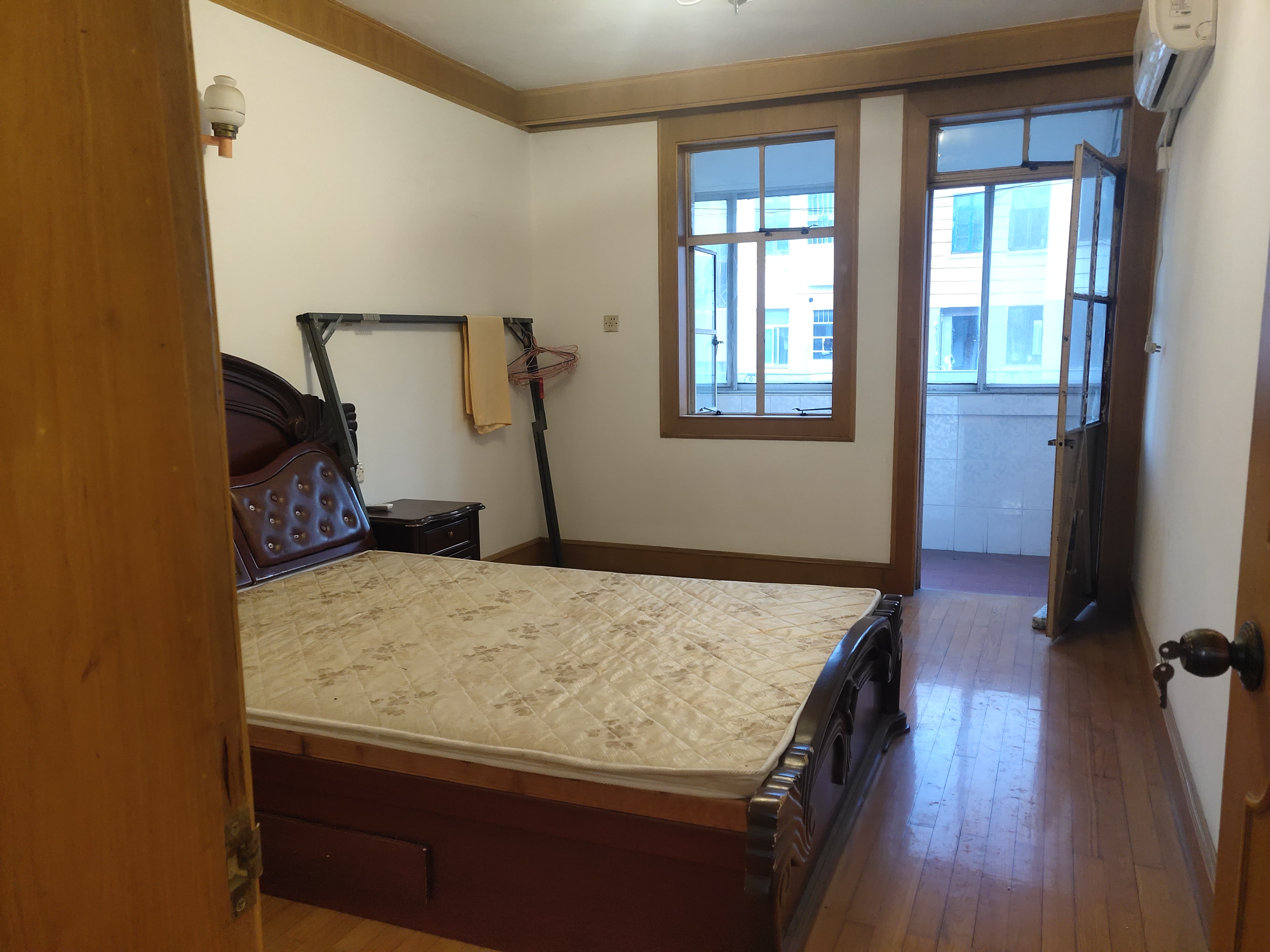 新华三村 2室1厅1卫 62m&sup2;