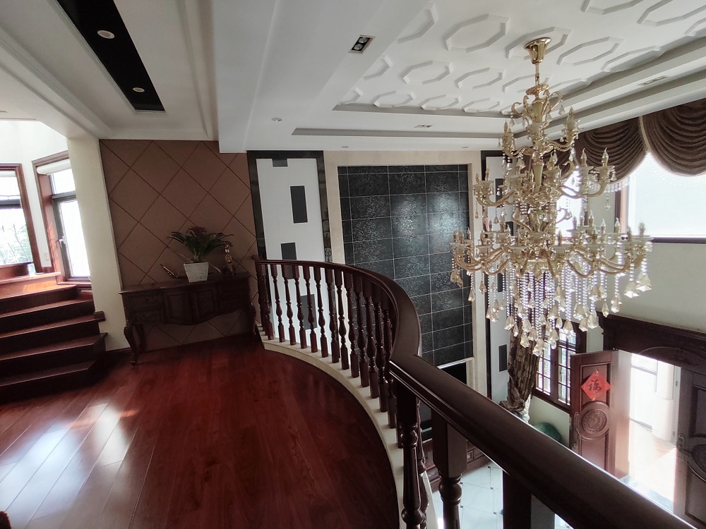 英伦上院 5室2厅3卫 427m&sup2;
