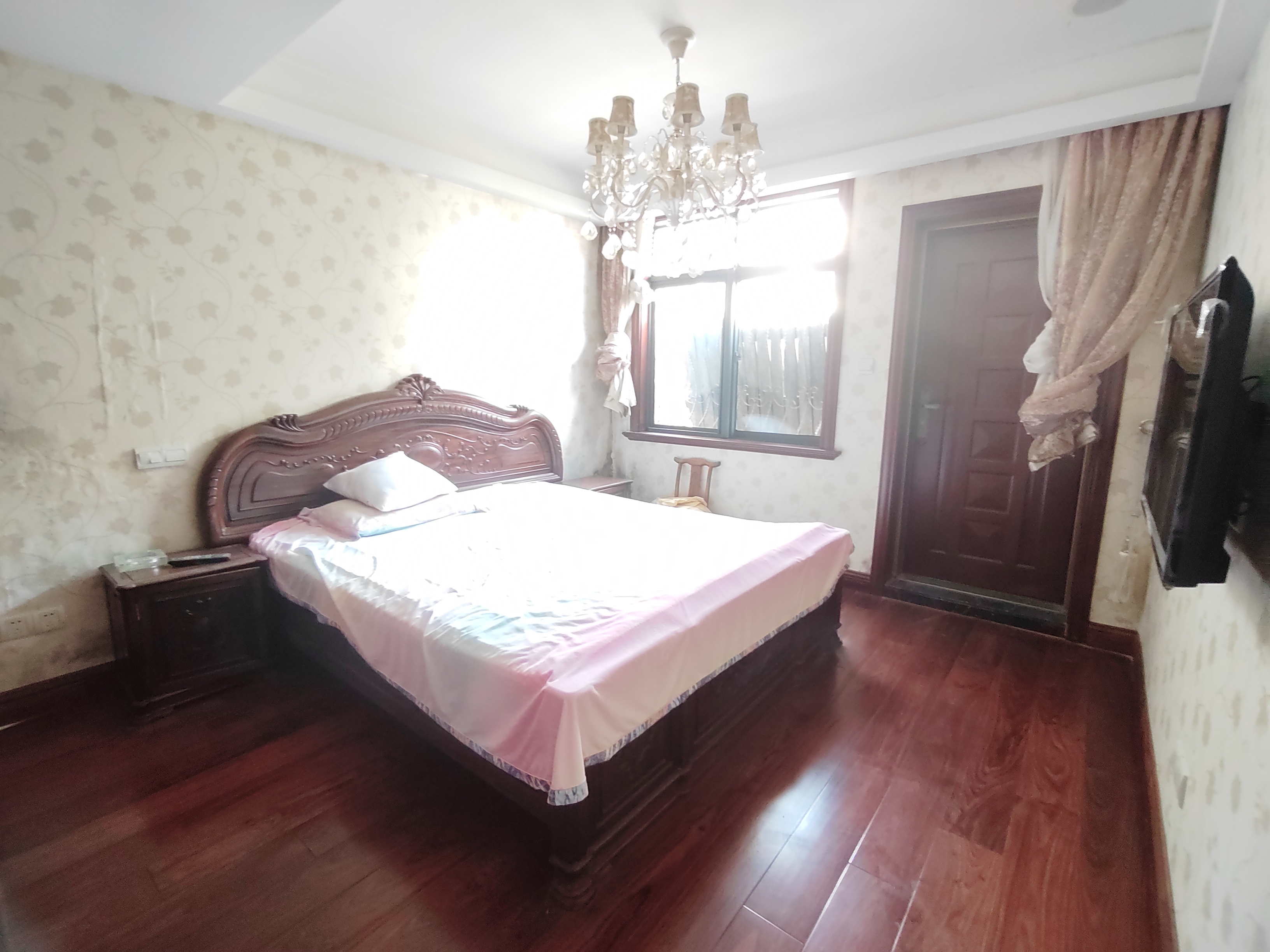 英伦上院 5室2厅3卫 427m&sup2;
