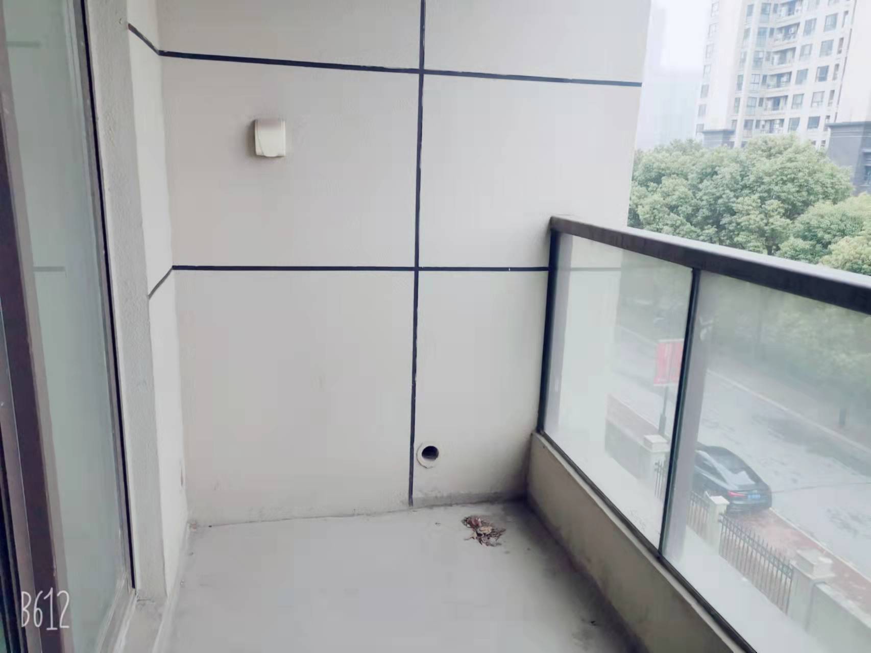 皇家花园北区 2室2厅1卫 83m&sup2;