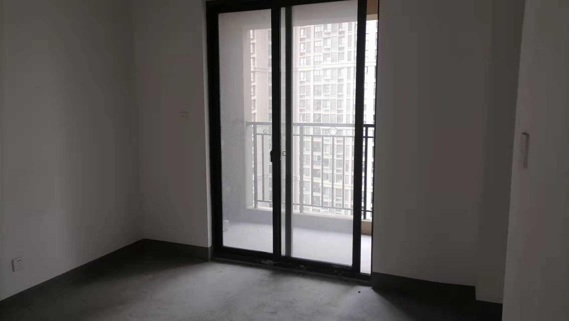华润悦锦湾 4室2厅2卫 135.00m²