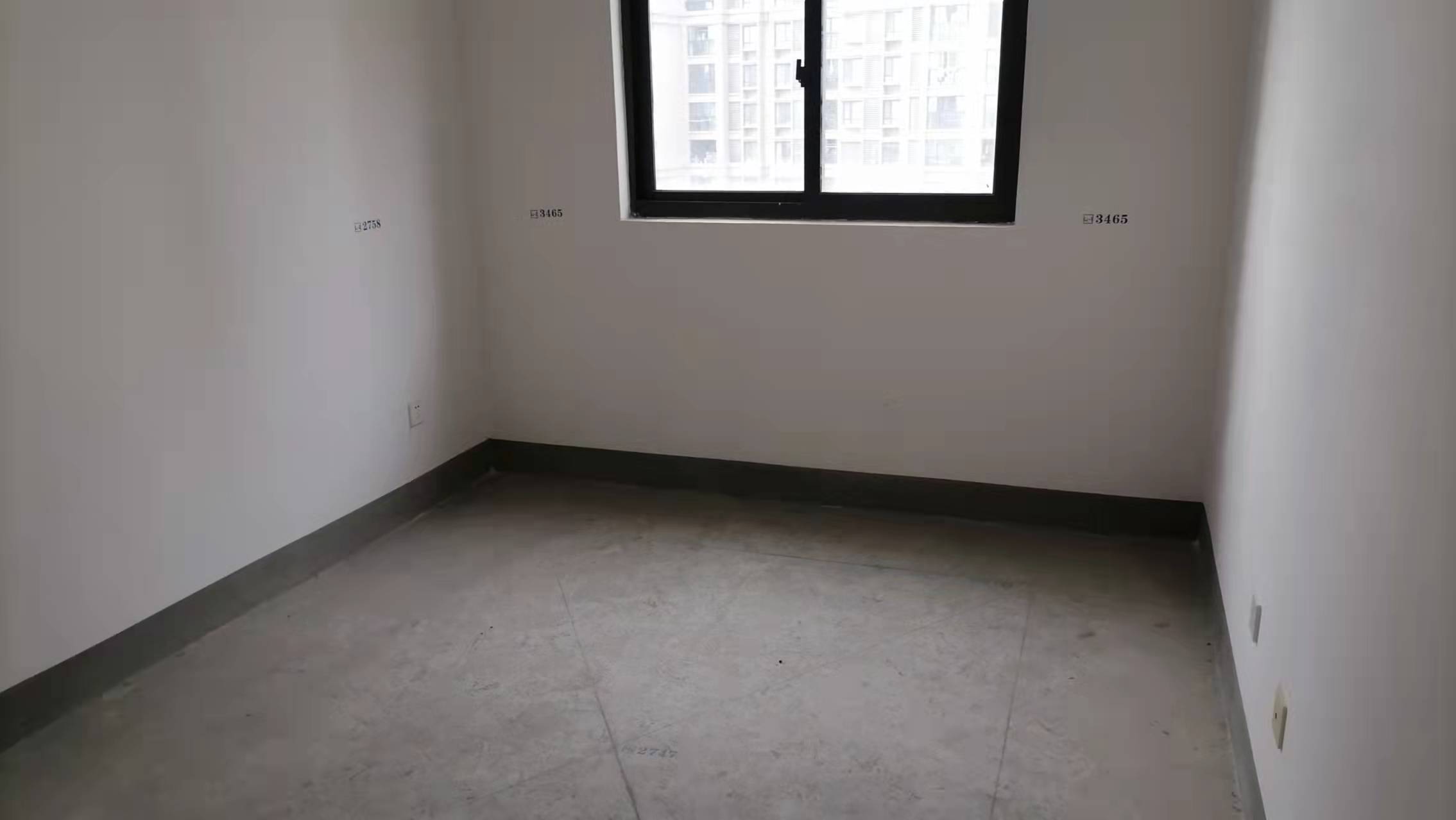 华润悦锦湾 4室2厅2卫 135.00m&sup2;