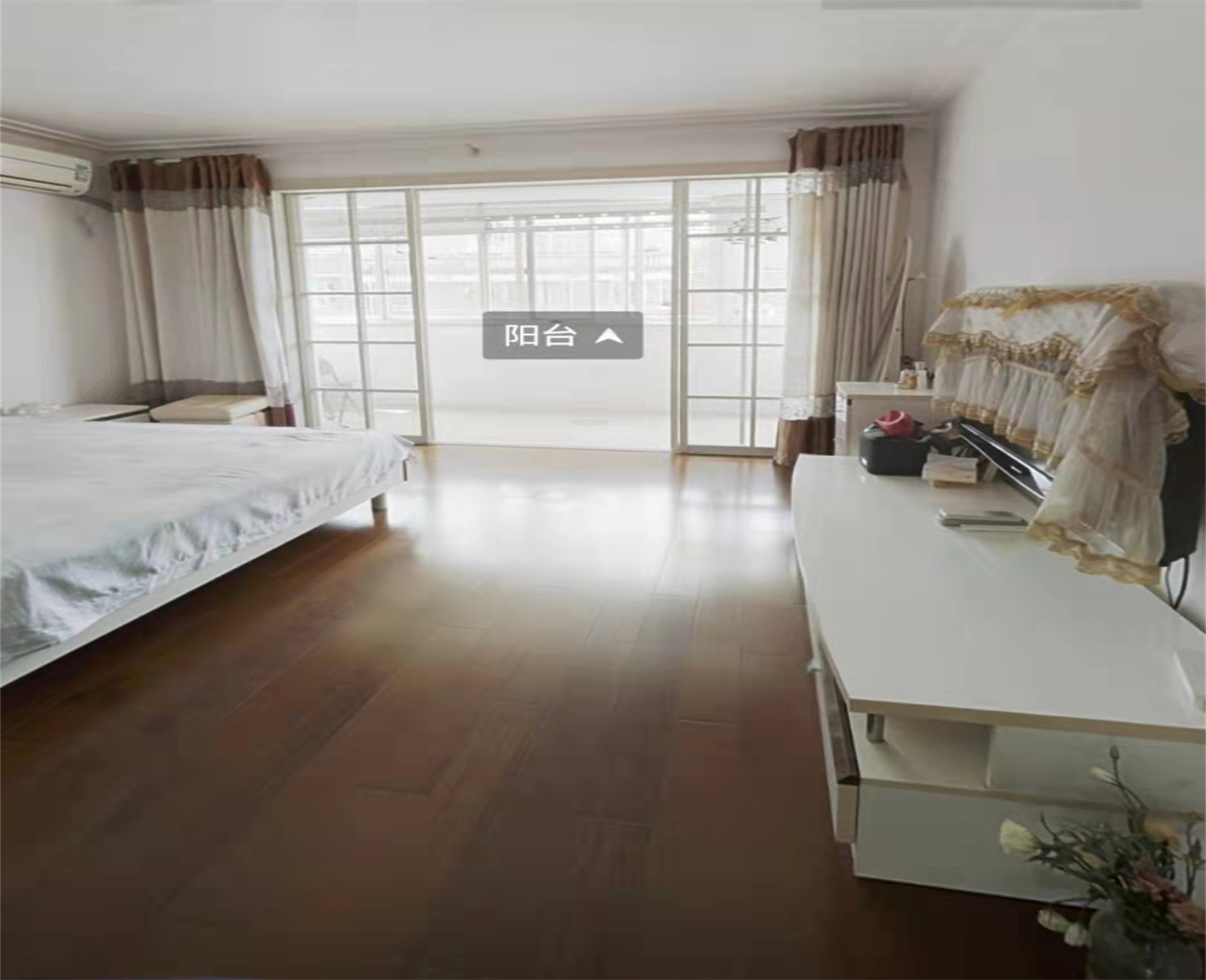 健康公寓 3室2厅1卫 122m&sup2;