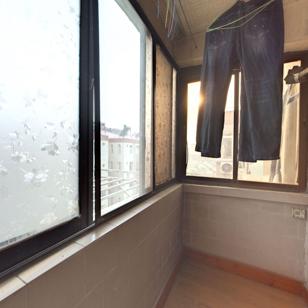 光明东村二期 2室1厅1卫 62.33m&sup2;