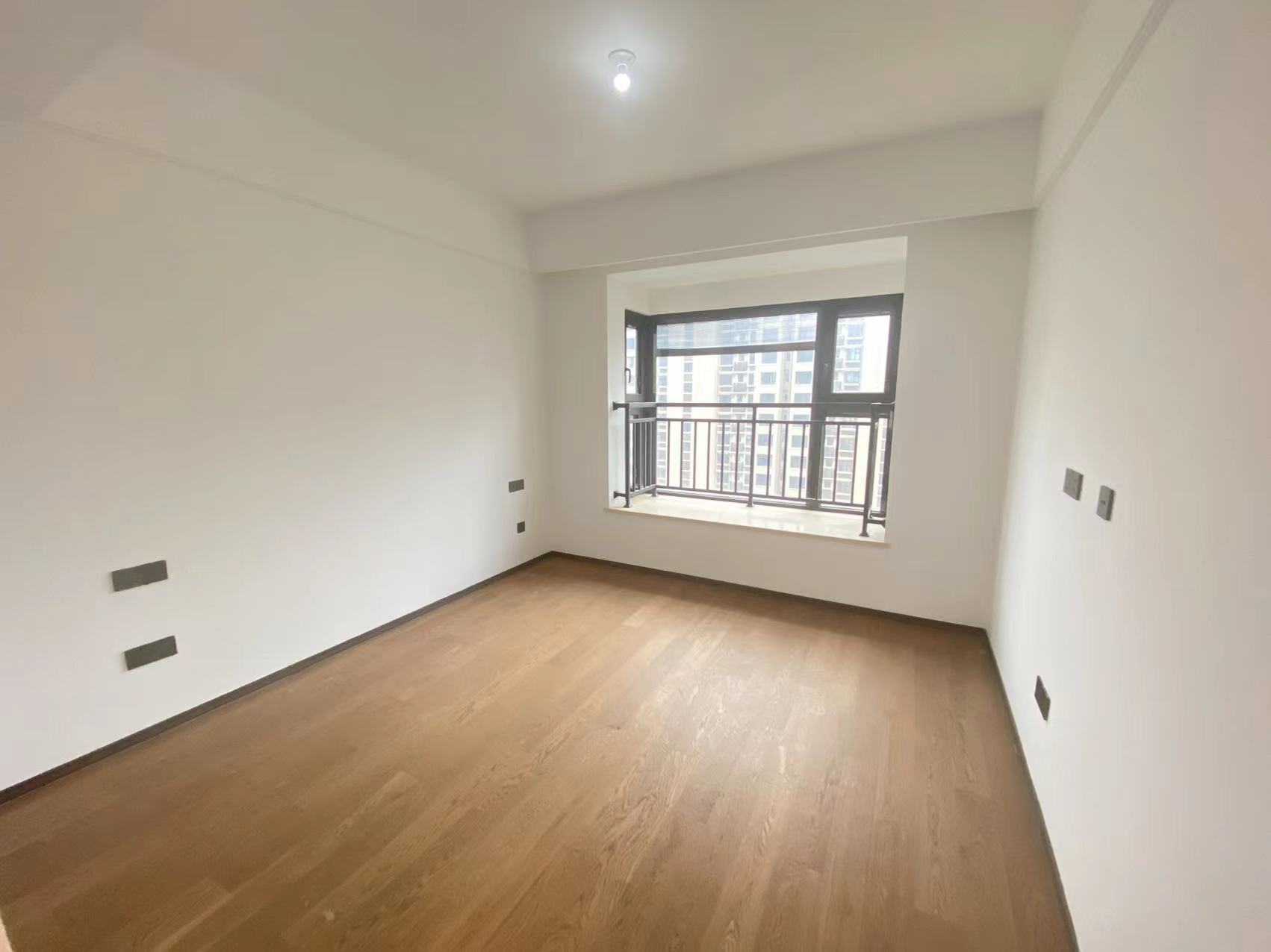 春风南岸西园 4室2厅2卫 139.00m&sup2;
