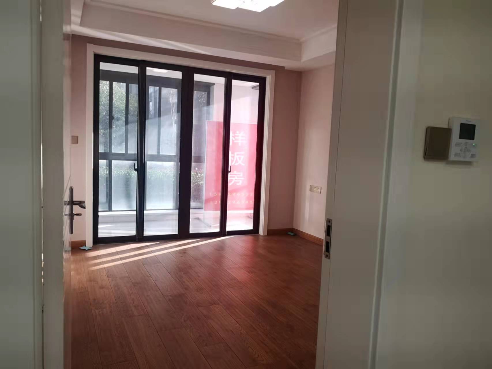 盛和花半里 3室2厅1卫 129m&sup2;
