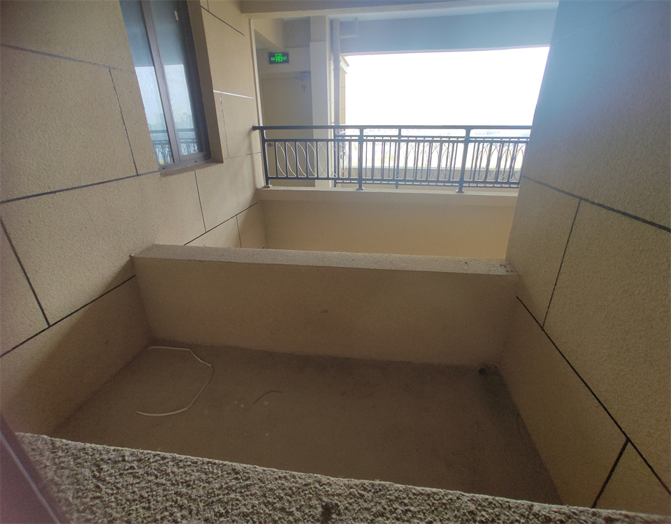 中兴兰溪荟 3室2厅2卫 102m&sup2;