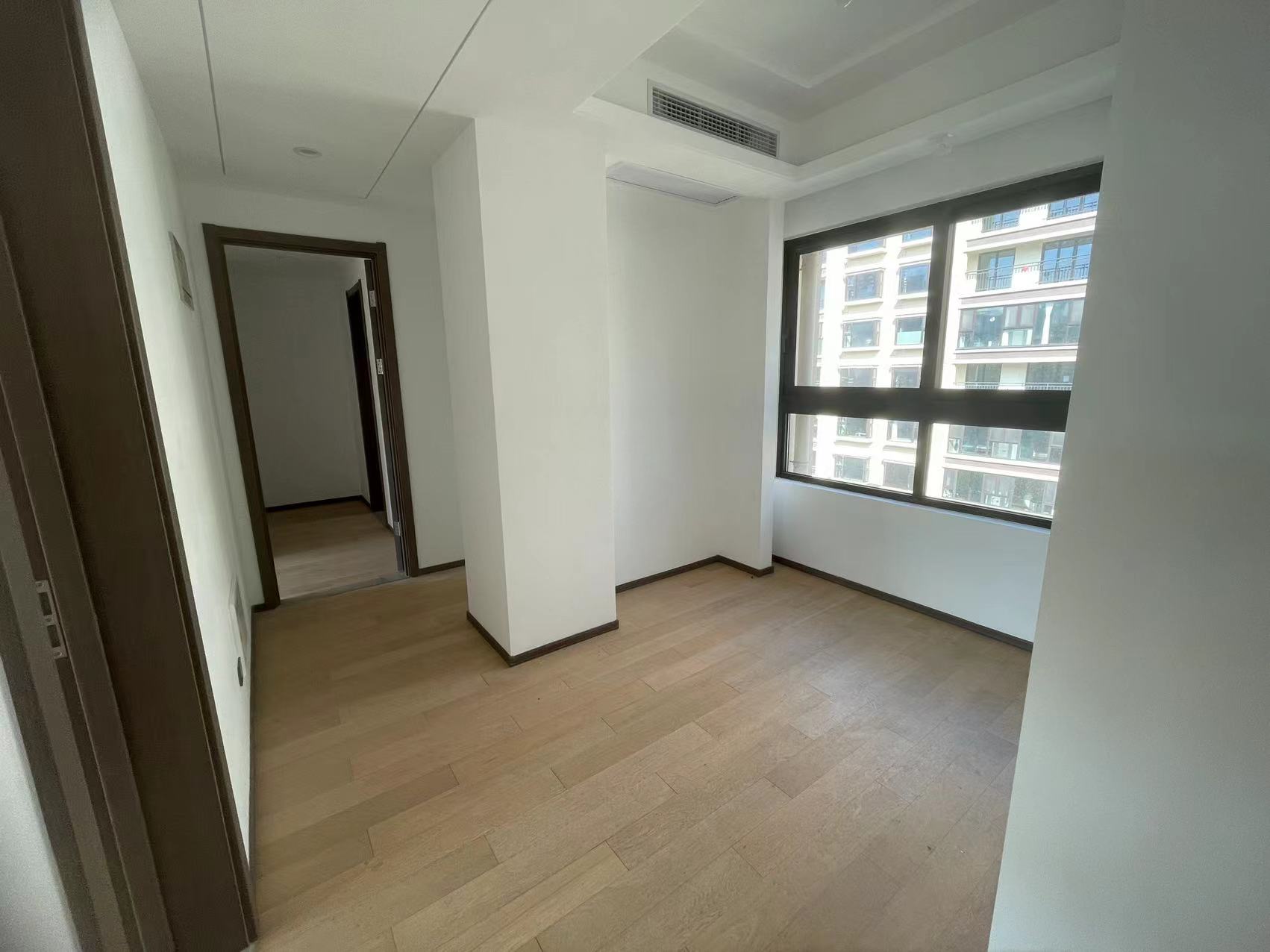 春风南岸西园 4室3厅3卫 167m&sup2;