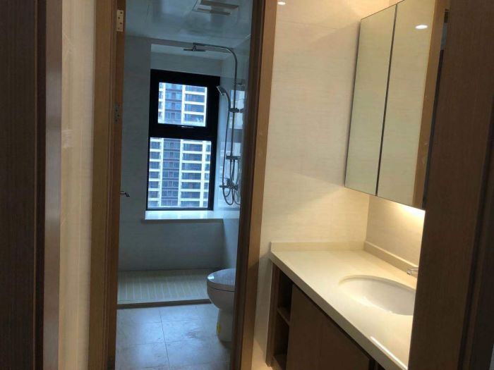 春风南岸东园 4室2厅2卫 136m&sup2;